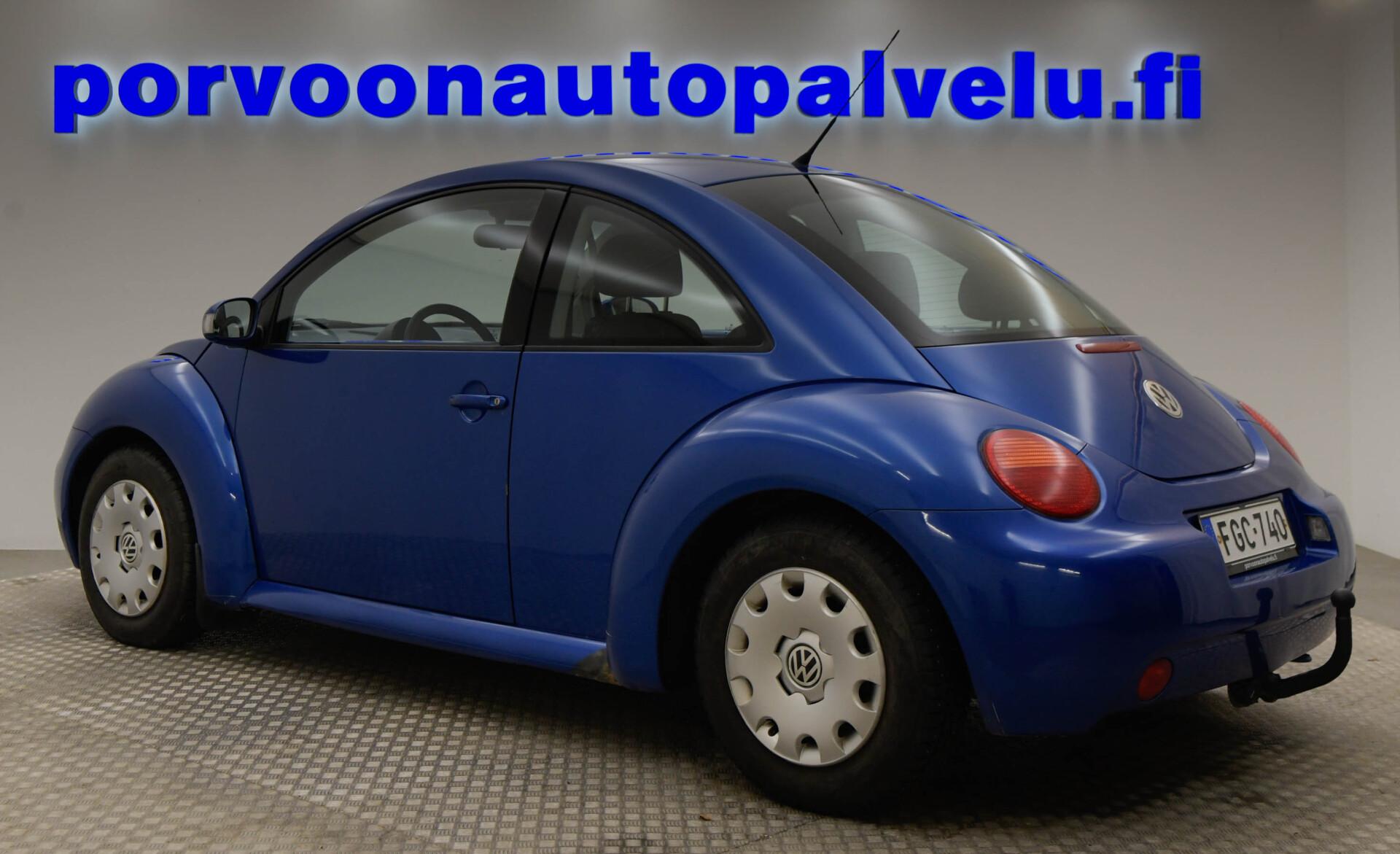 VOLKSWAGEN New Beetle 2003