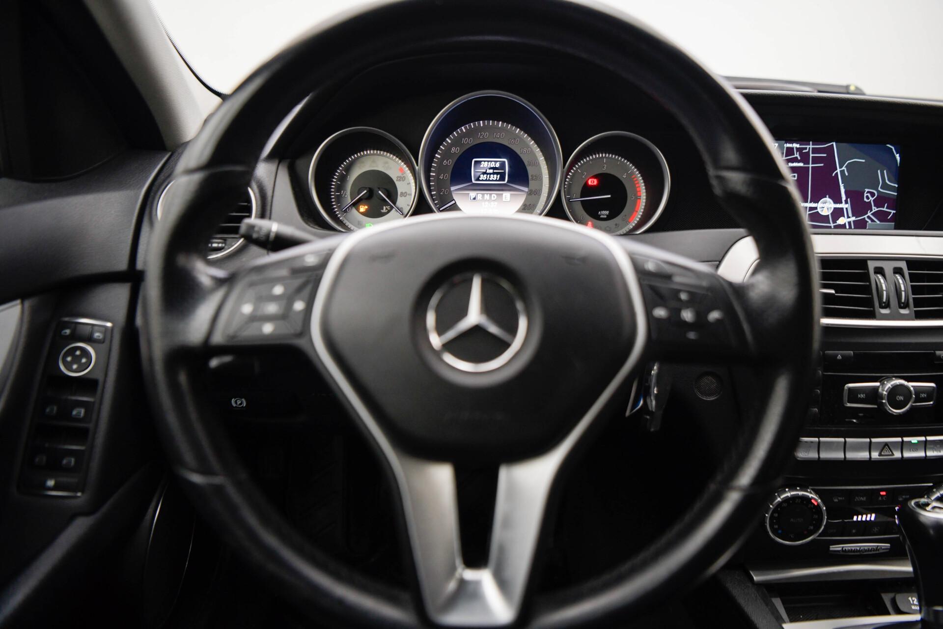 MERCEDES-BENZ C 2012