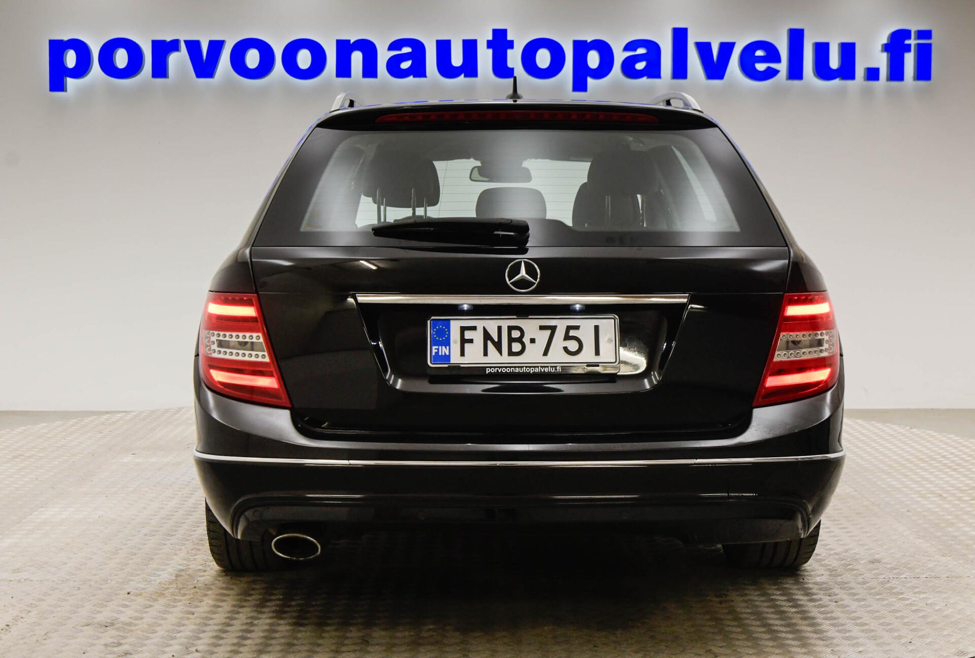 MERCEDES-BENZ C 2012