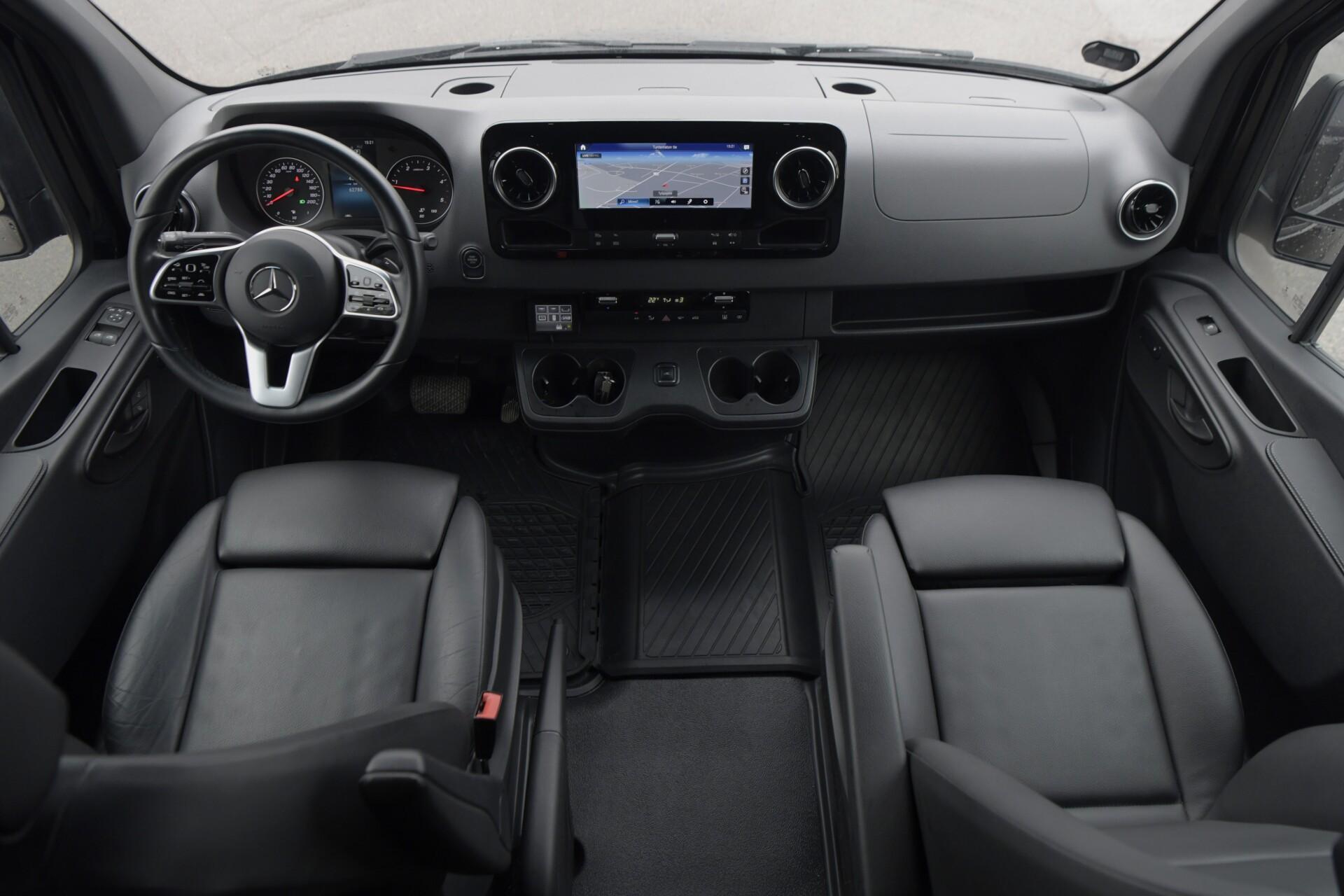 MERCEDES-BENZ Sprinter 2023