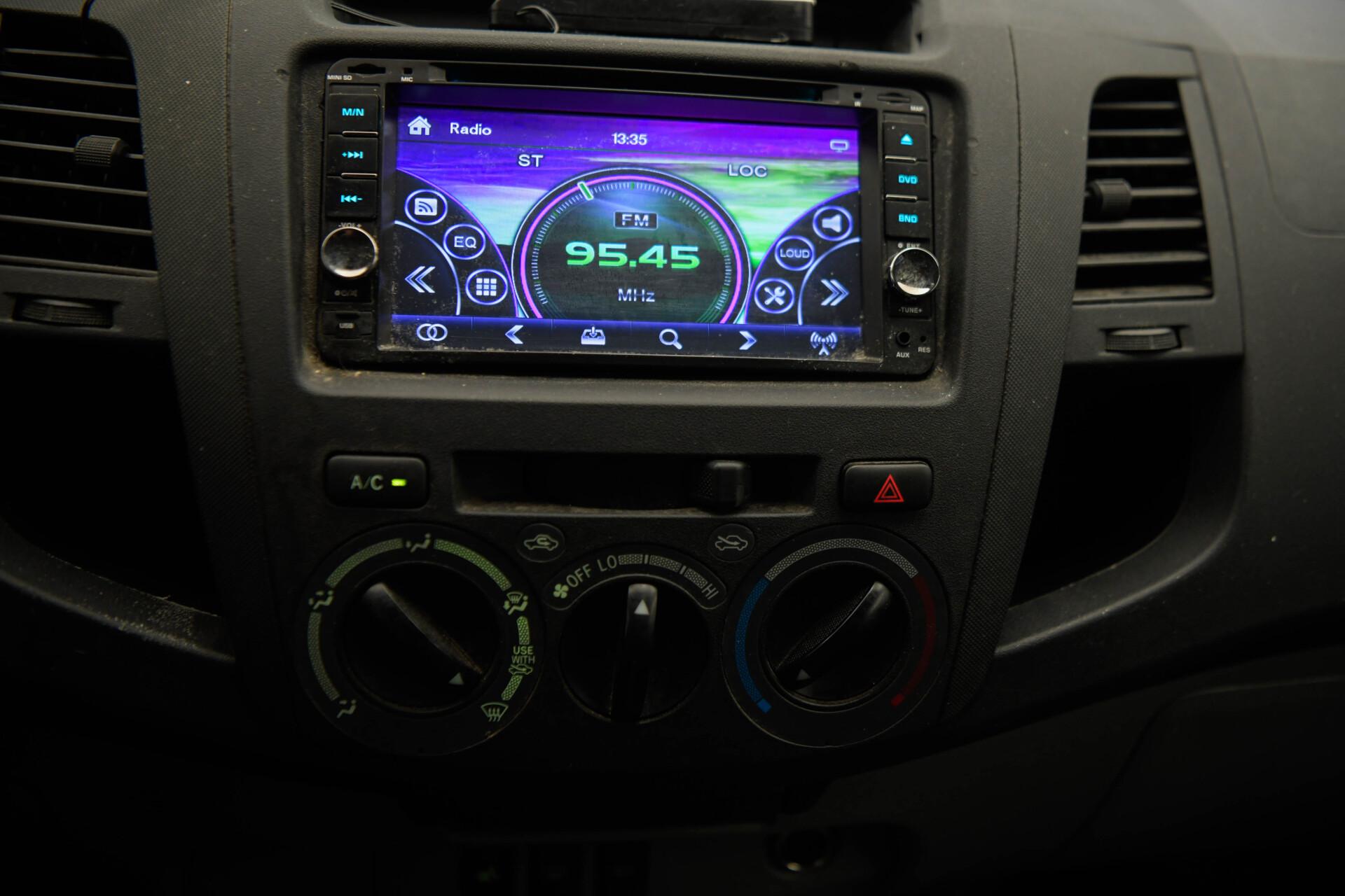 TOYOTA Hilux 2009