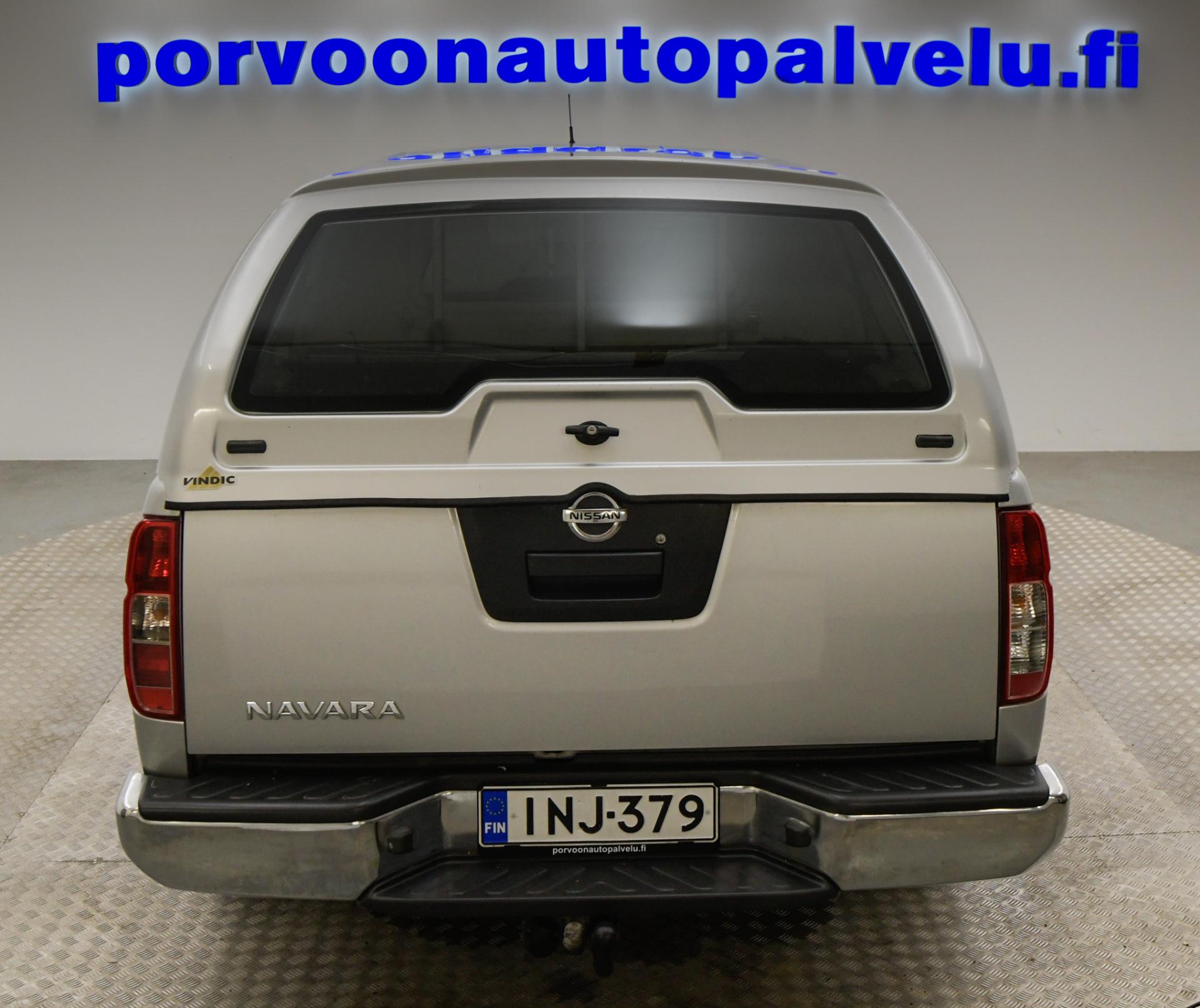NISSAN Navara 2015