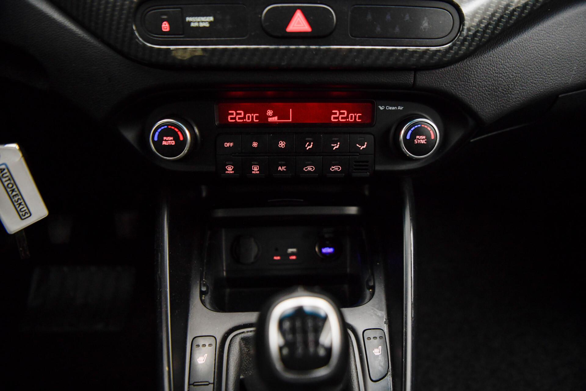 KIA Carens 2017