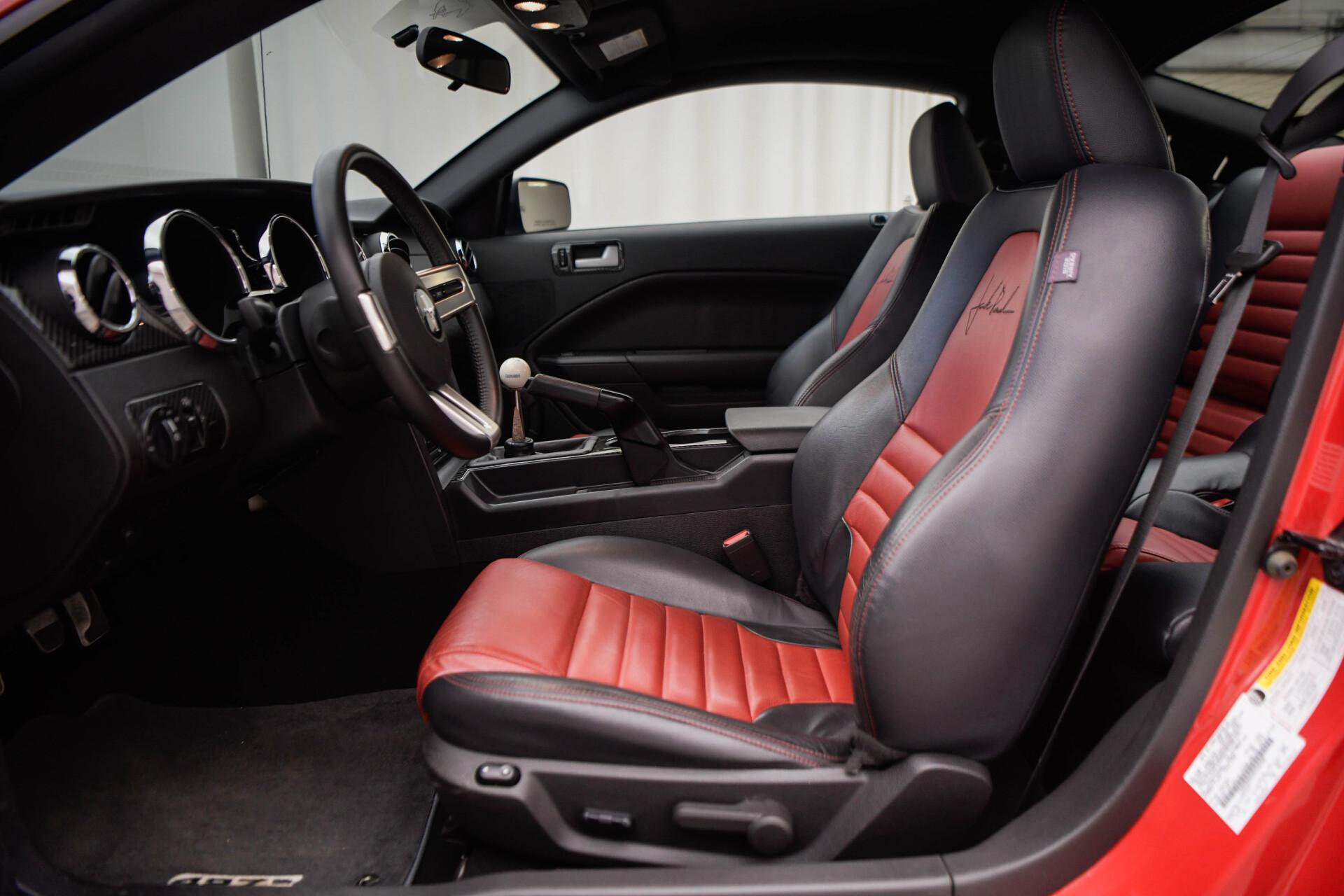 FORD Mustang 2008