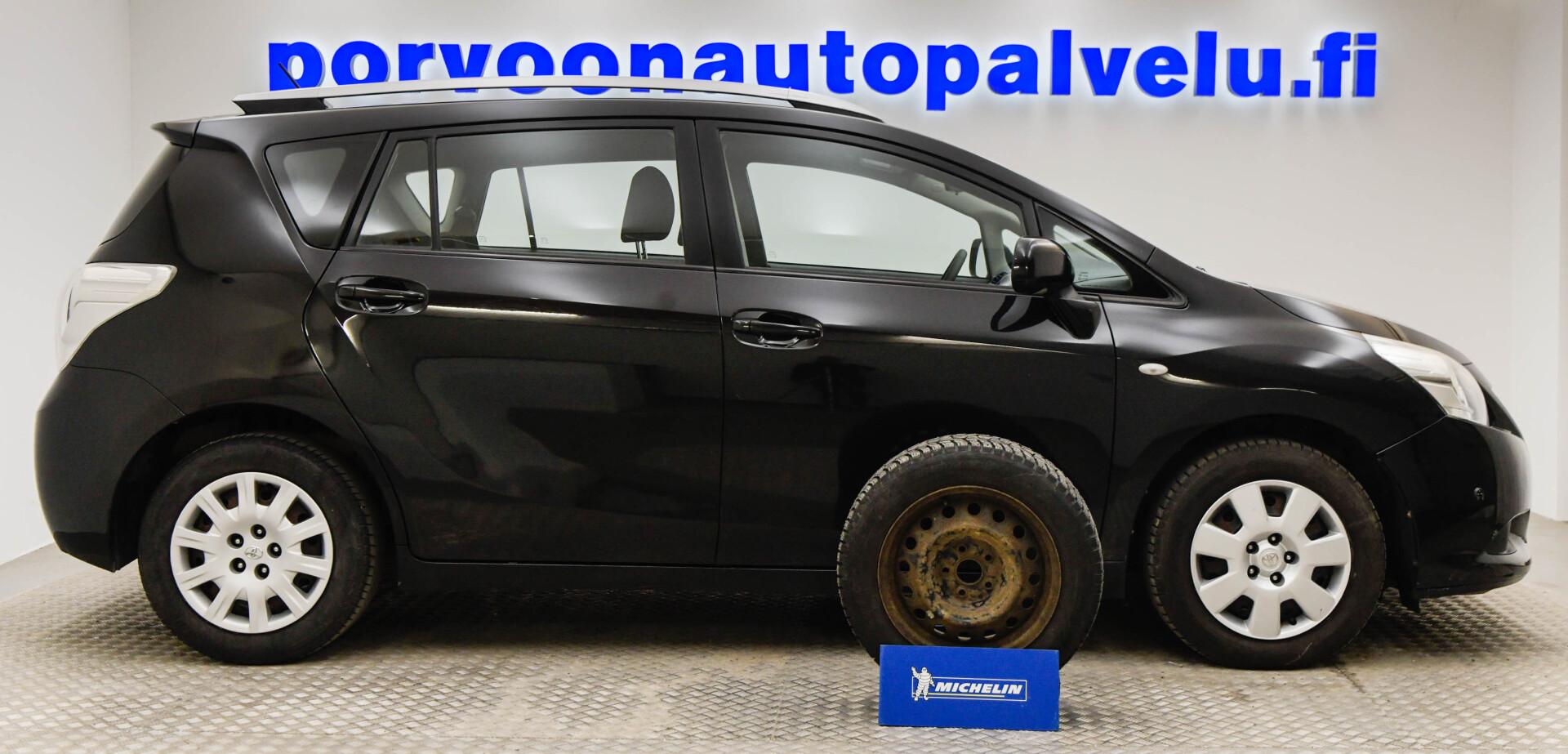 TOYOTA Verso 2010
