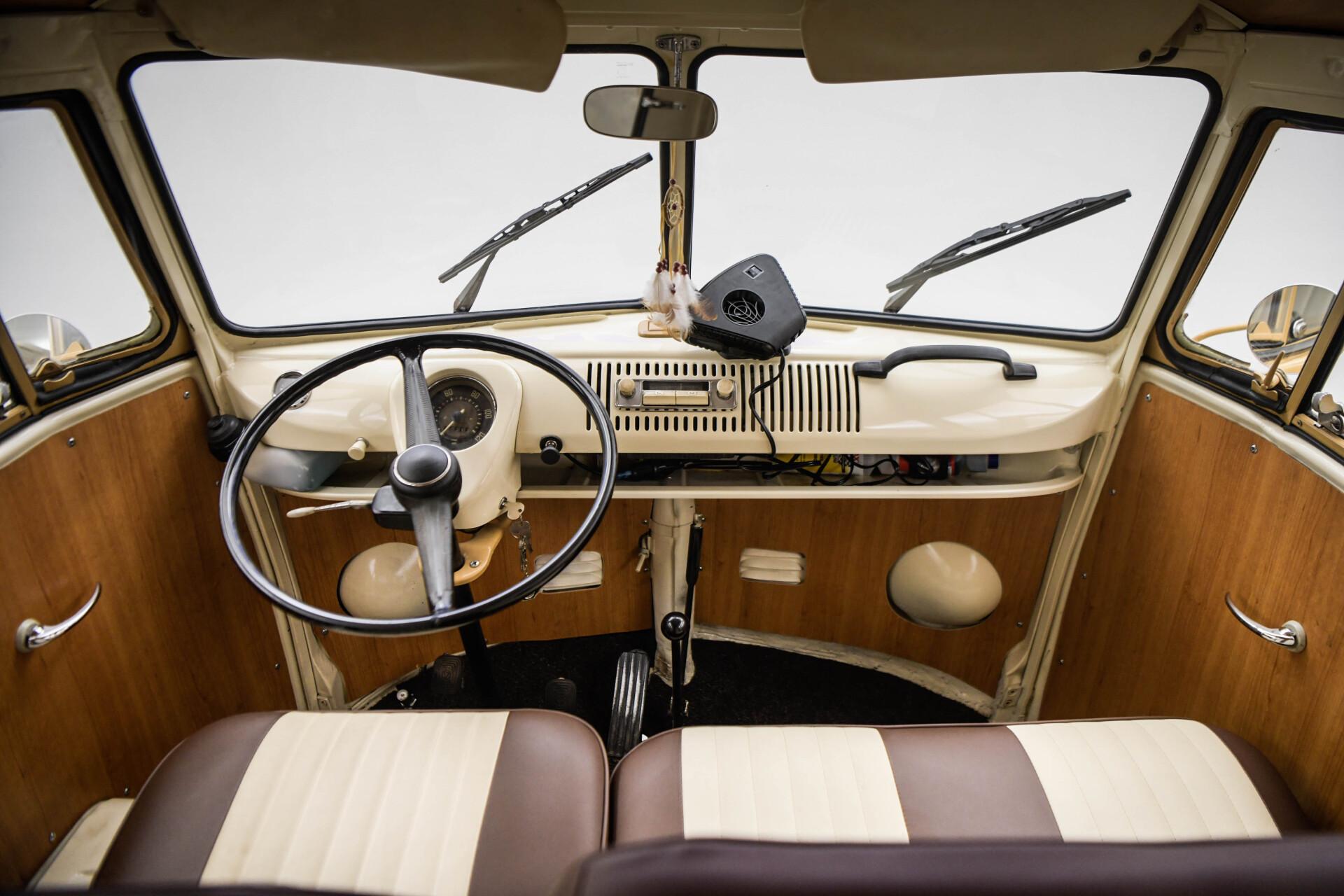 VOLKSWAGEN Kleinbus 1967