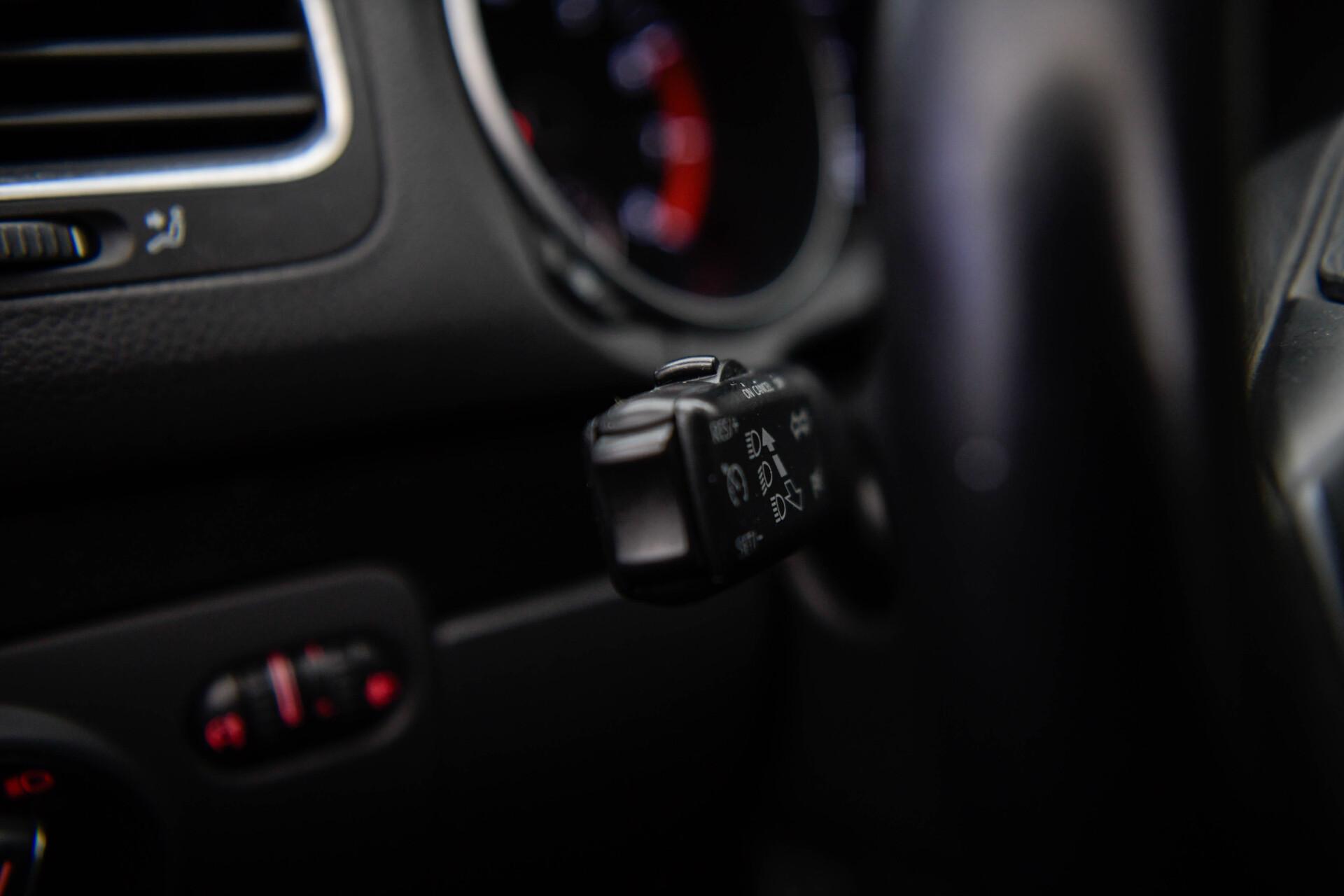 VOLKSWAGEN Golf 2010