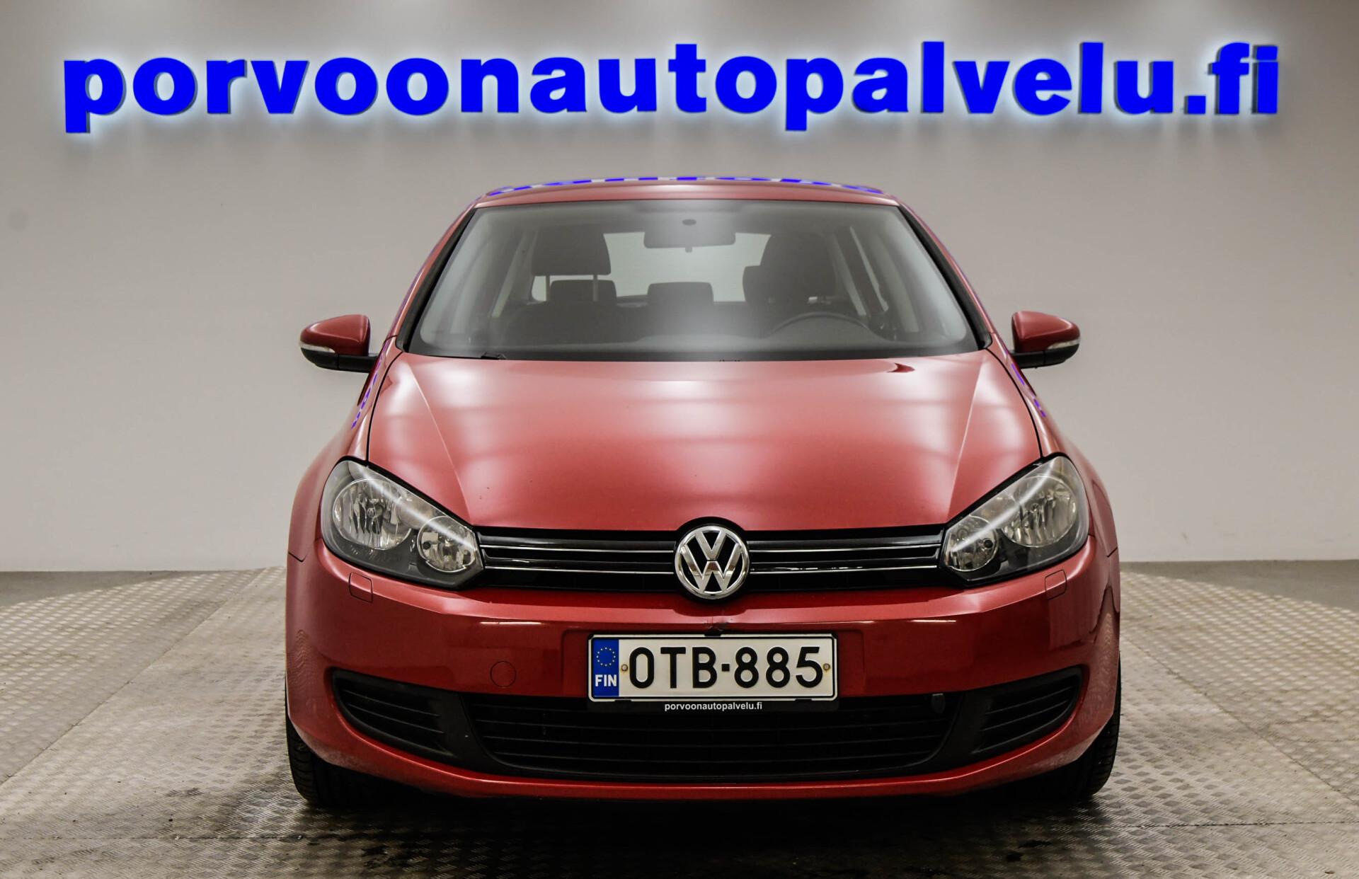VOLKSWAGEN Golf 2010