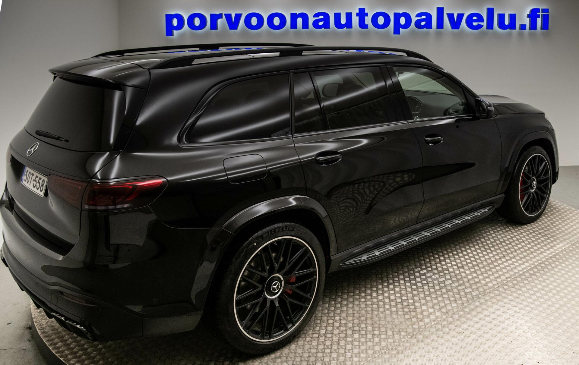 MERCEDES-BENZ GLS 2022