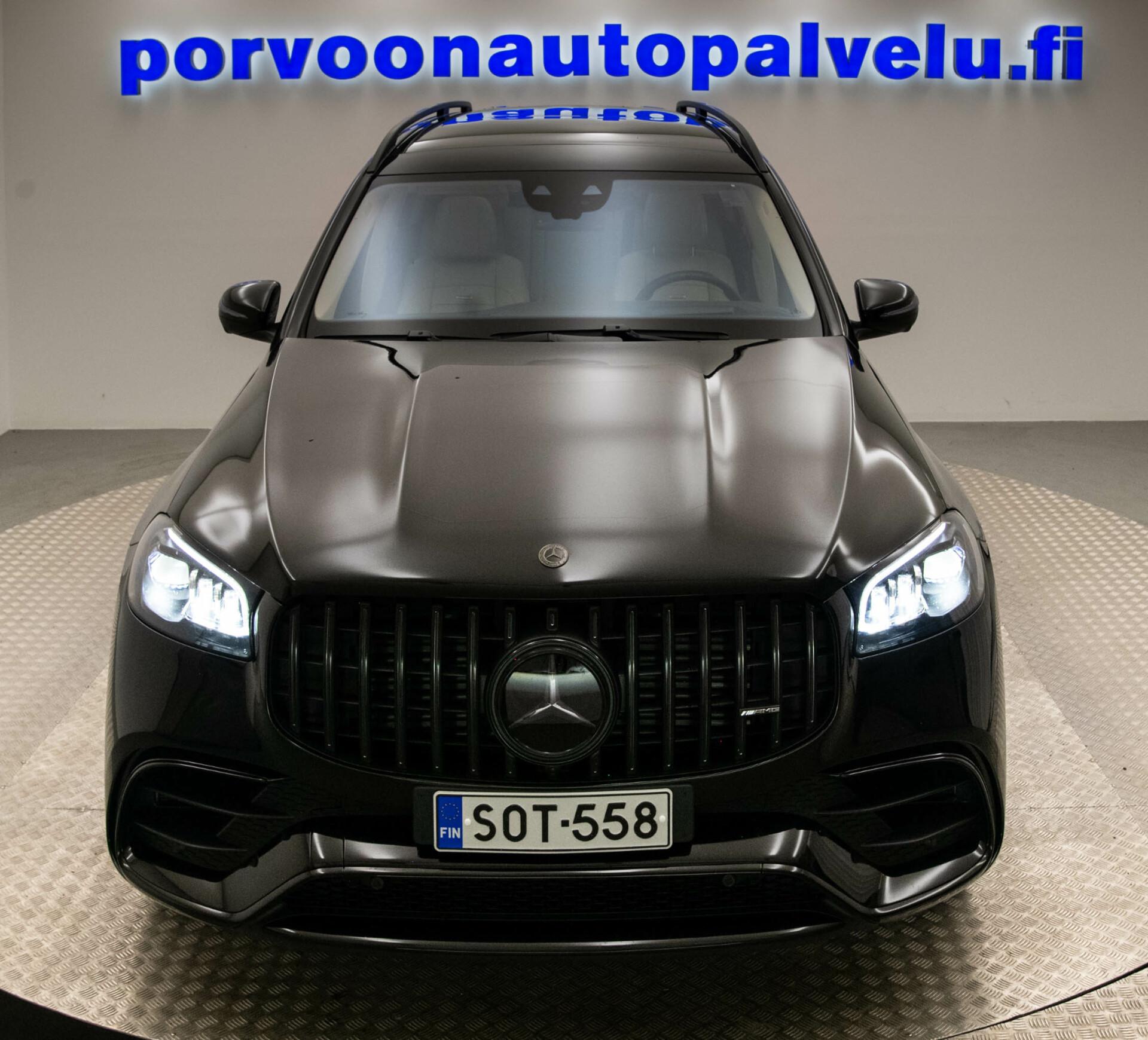 MERCEDES-BENZ GLS 2022