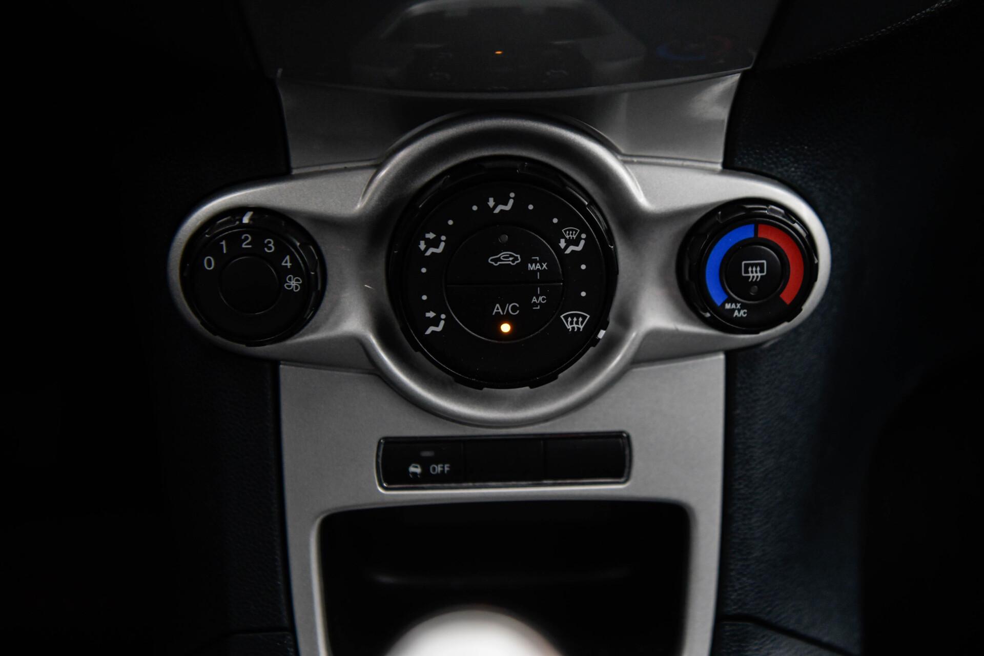 FORD Fiesta 2010