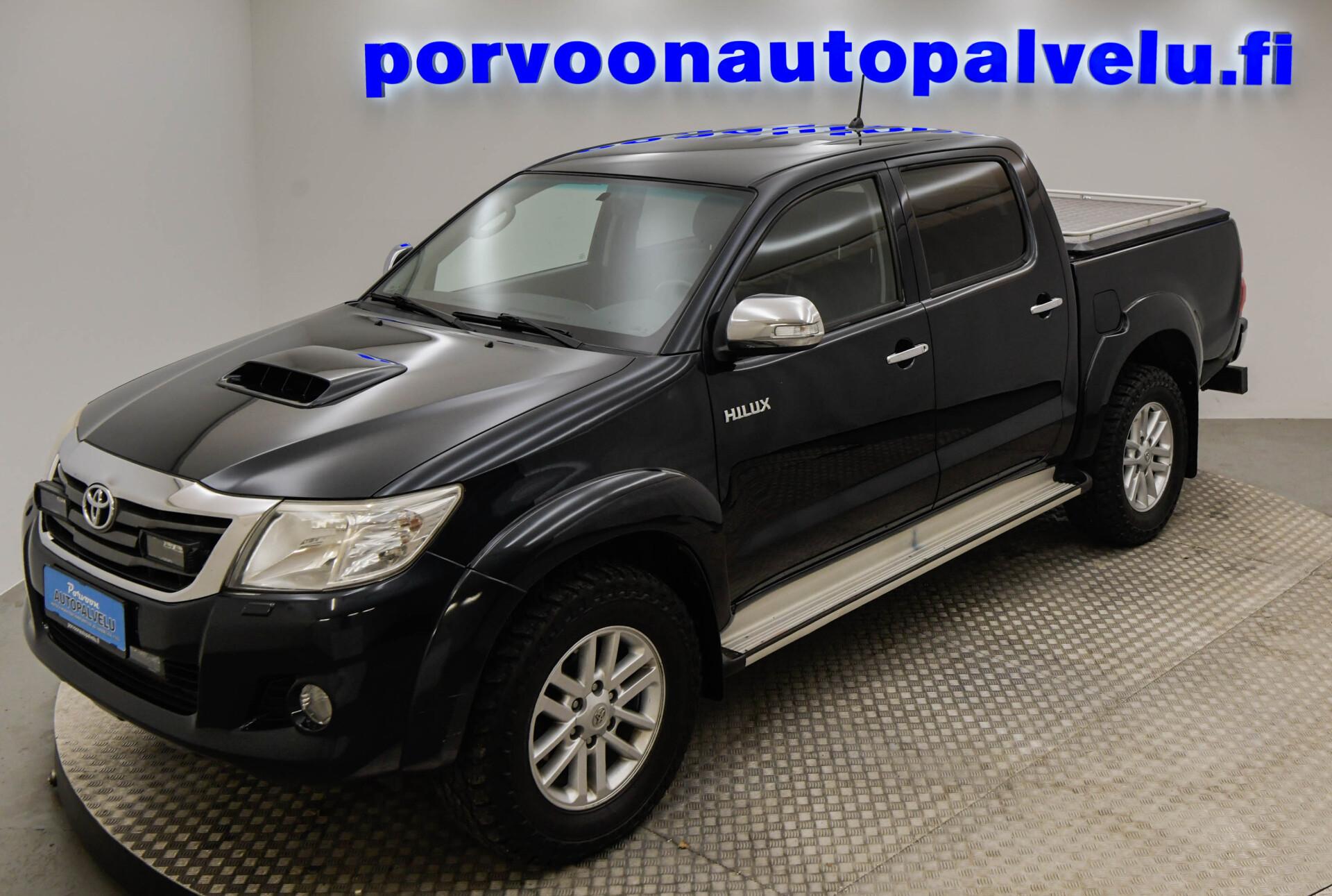 TOYOTA Hilux 2012