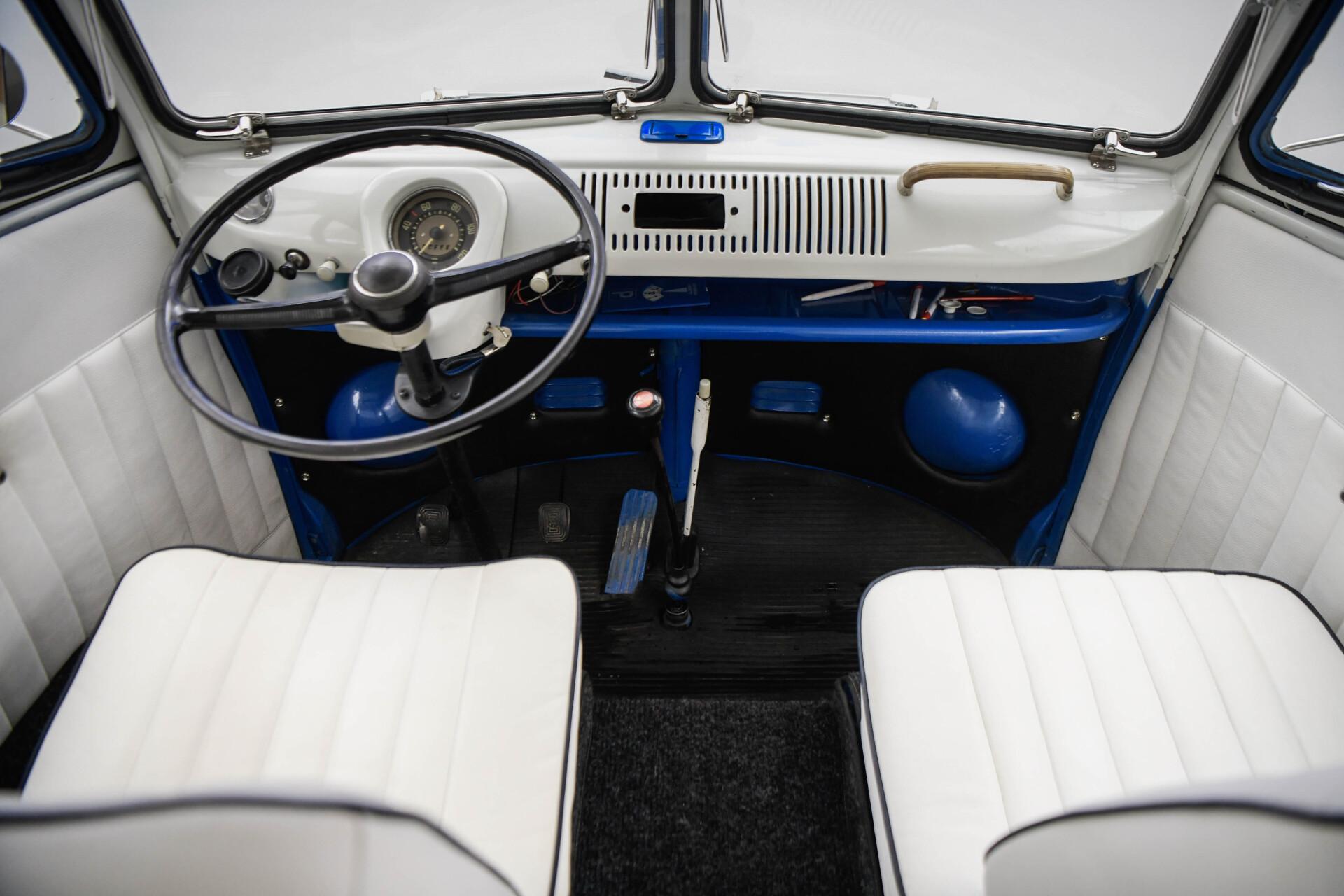 VOLKSWAGEN Kleinbus 1966