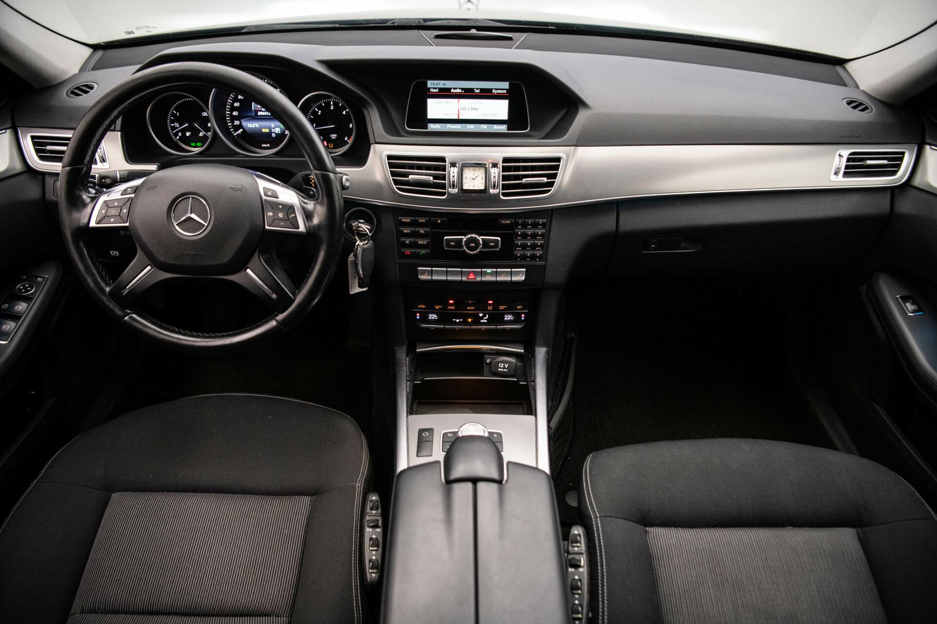 MERCEDES-BENZ E 2015