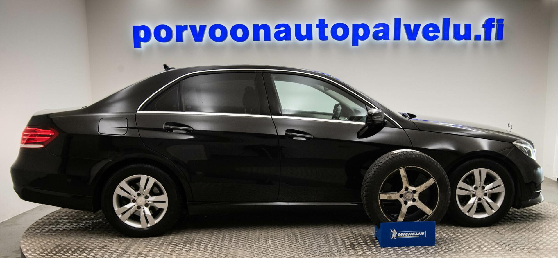 MERCEDES-BENZ E 2015