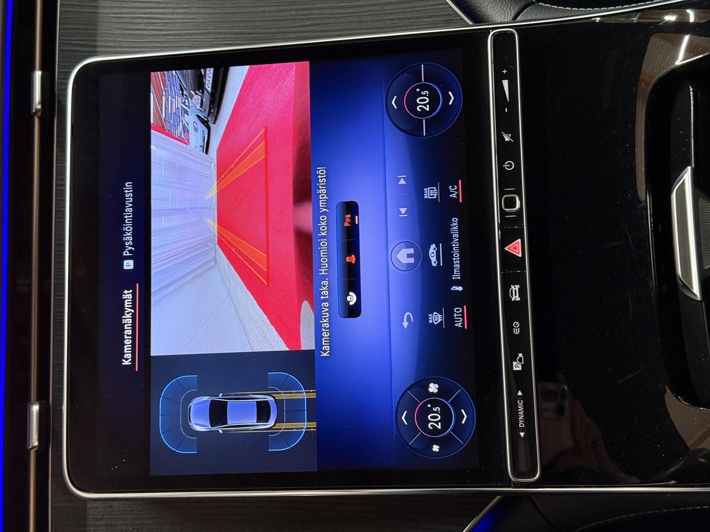 MERCEDES-BENZ EQE 2023