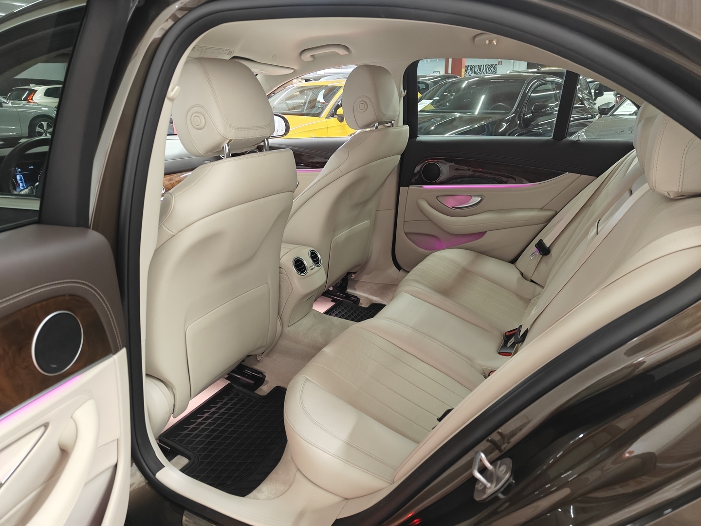 MERCEDES-BENZ E 15