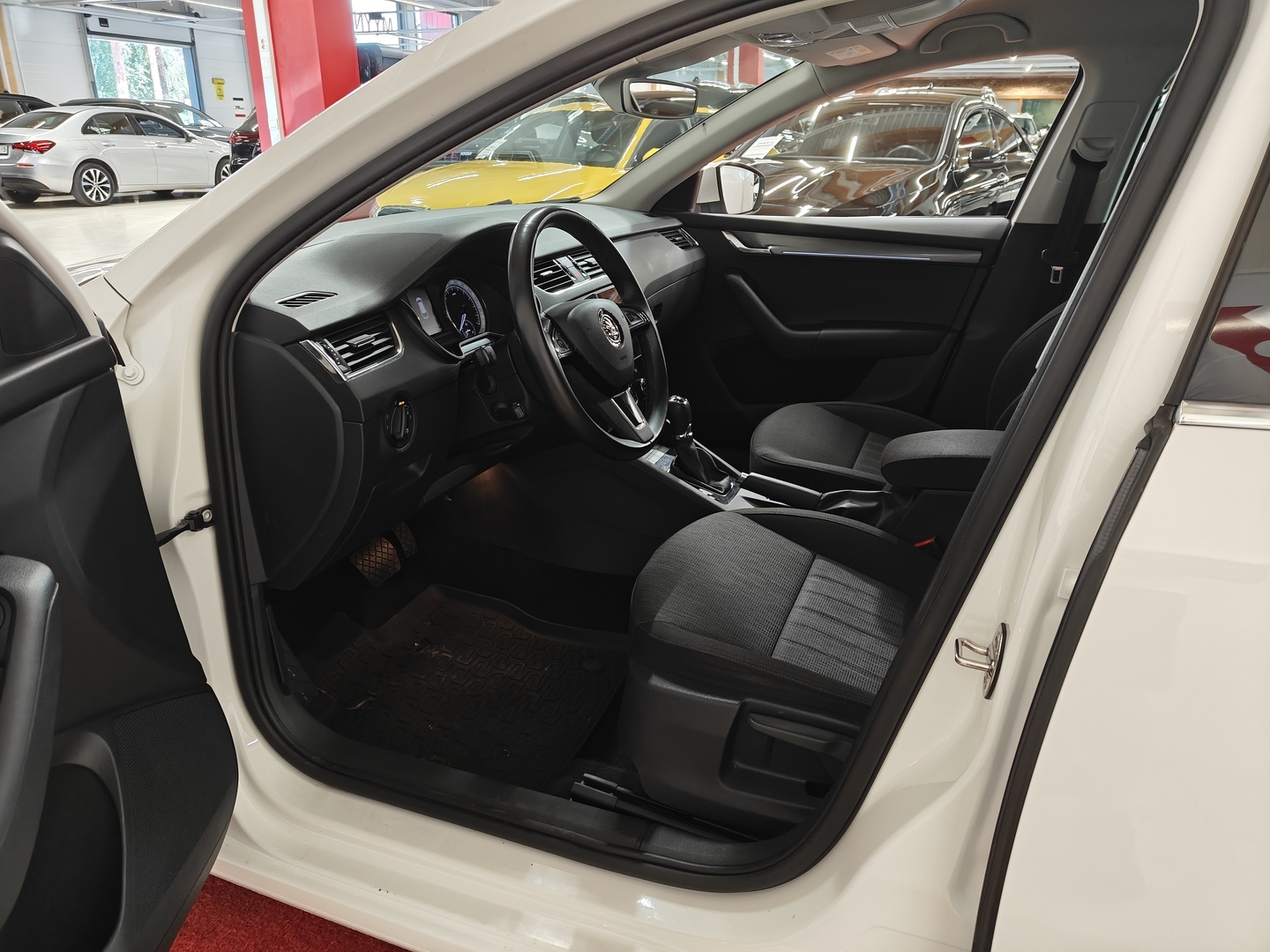 SKODA Octavia 20