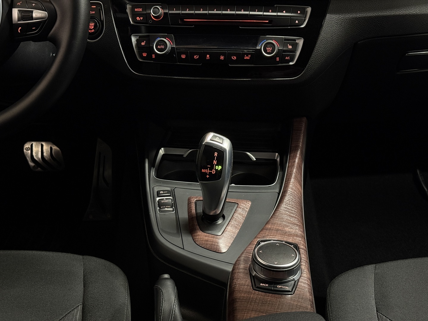BMW 118 2017