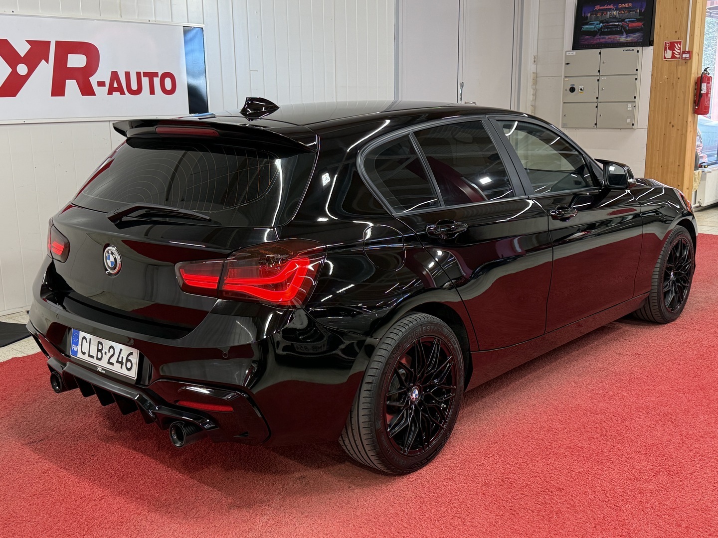 BMW 118 2017