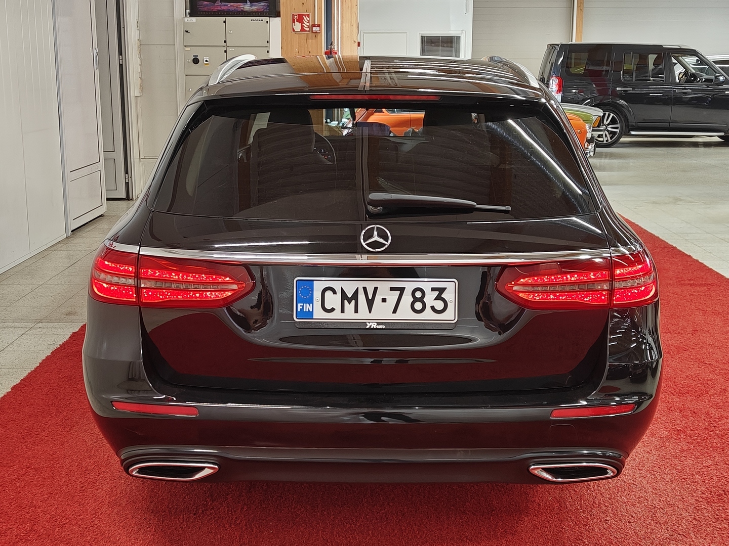 MERCEDES-BENZ E 2019