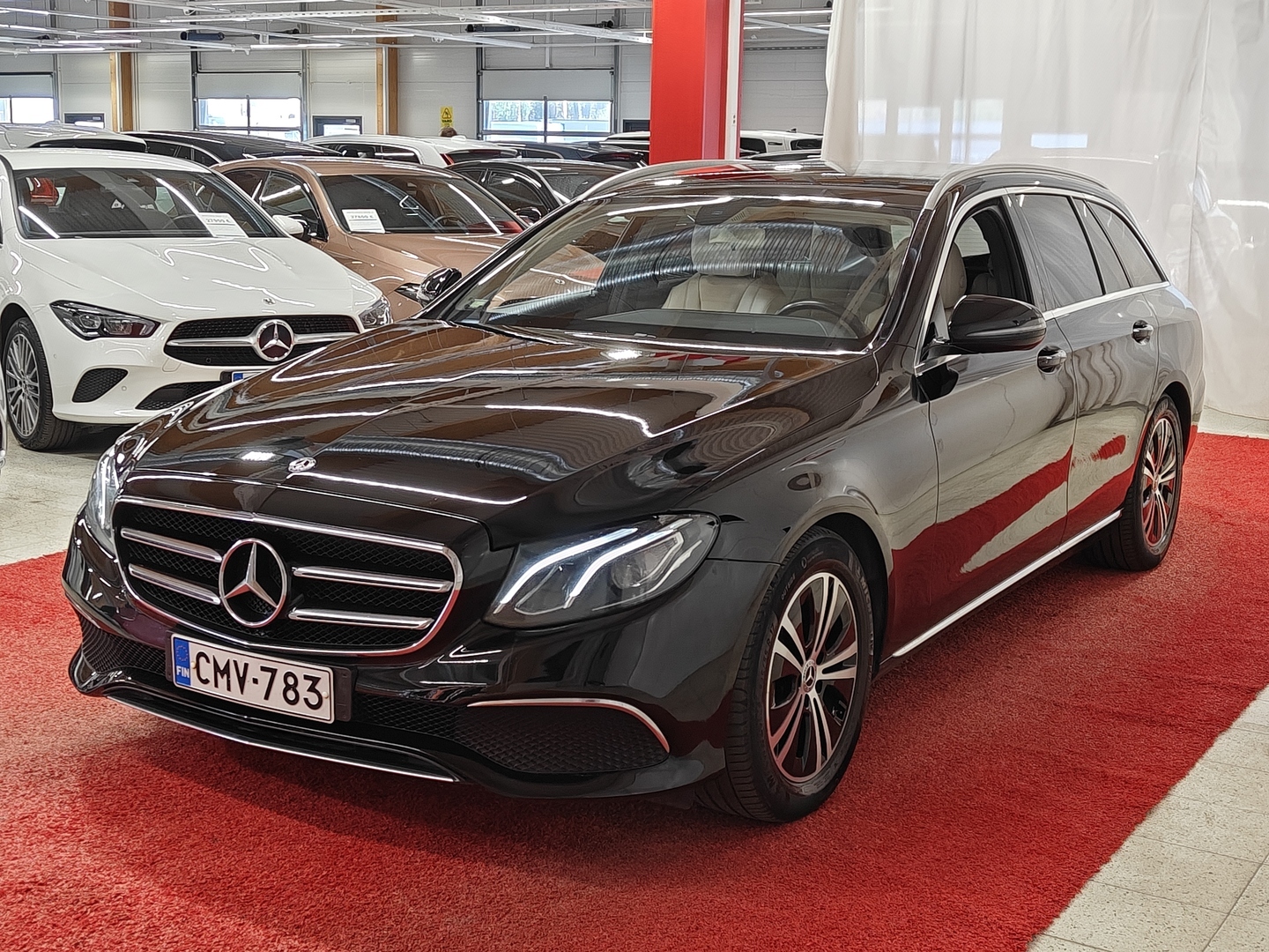 MERCEDES-BENZ E 2019