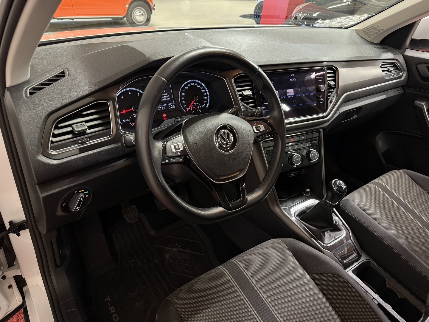 VOLKSWAGEN T-Roc 2019