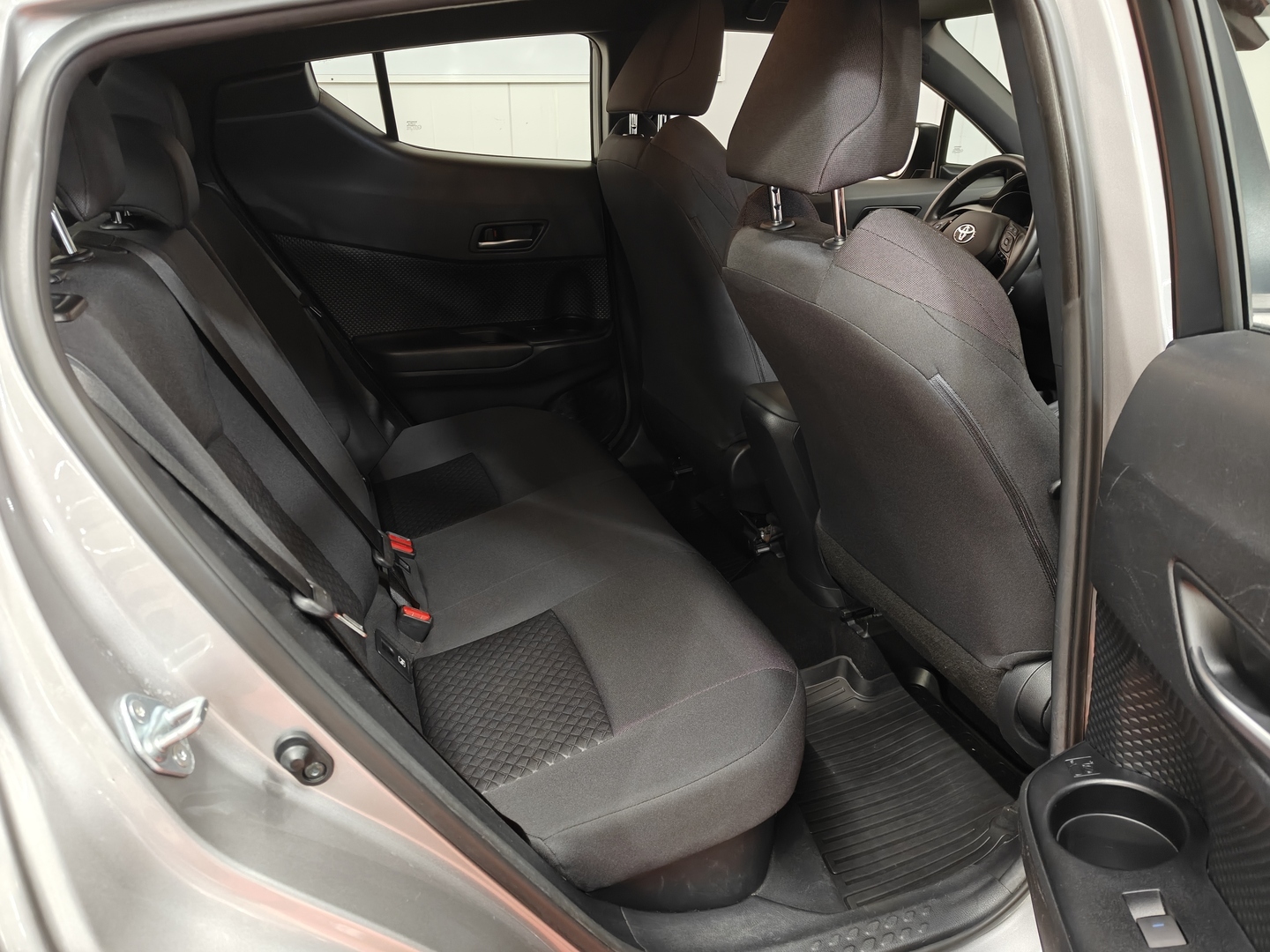 TOYOTA C-HR 2020
