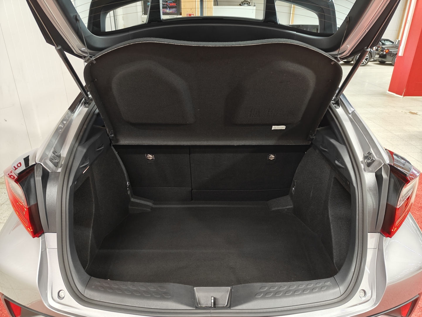TOYOTA C-HR 2020