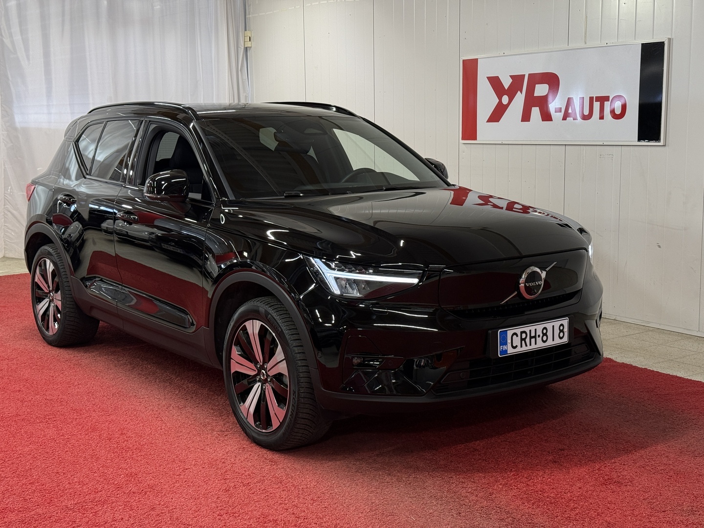 VOLVO XC40 2023