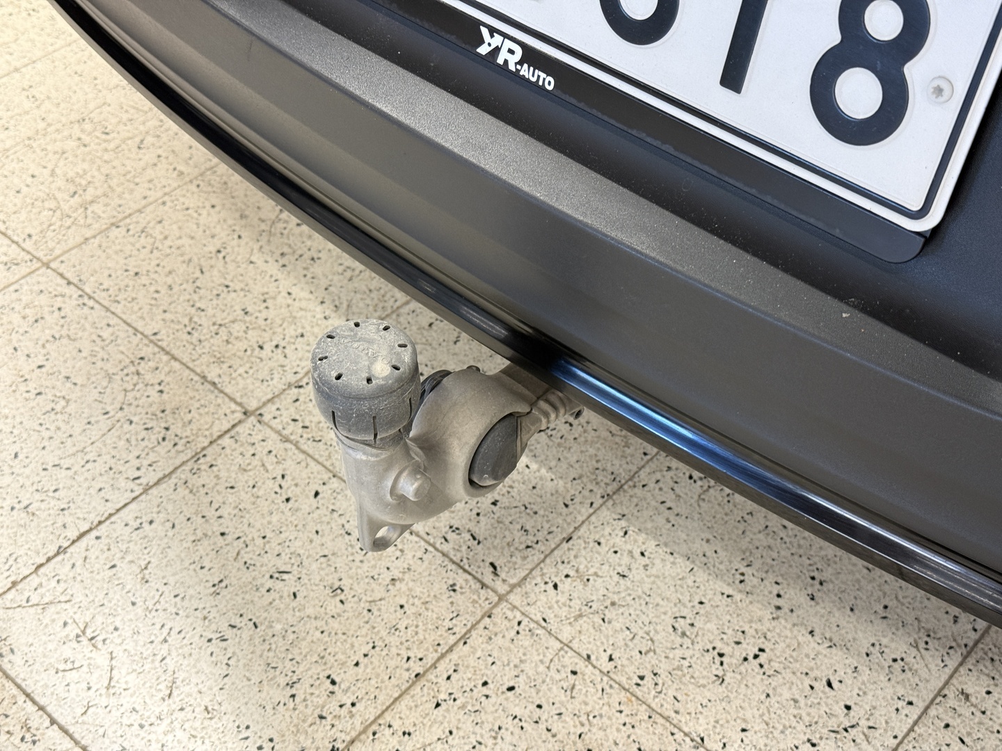 VOLVO XC40 2023