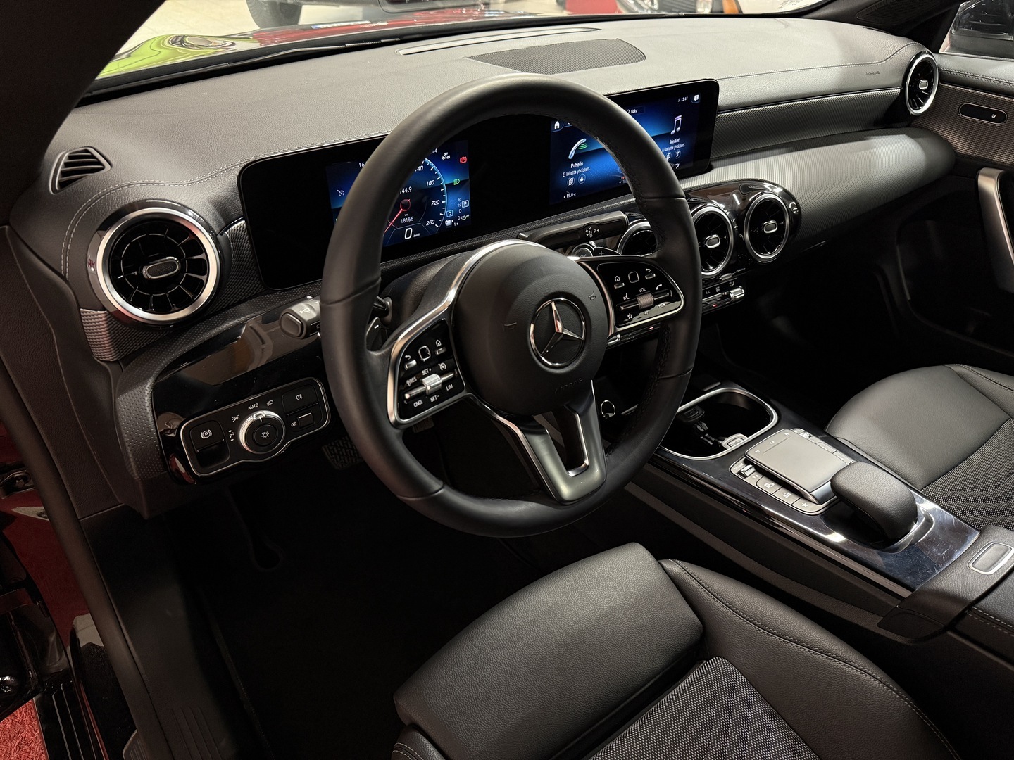 MERCEDES-BENZ CLA 2023