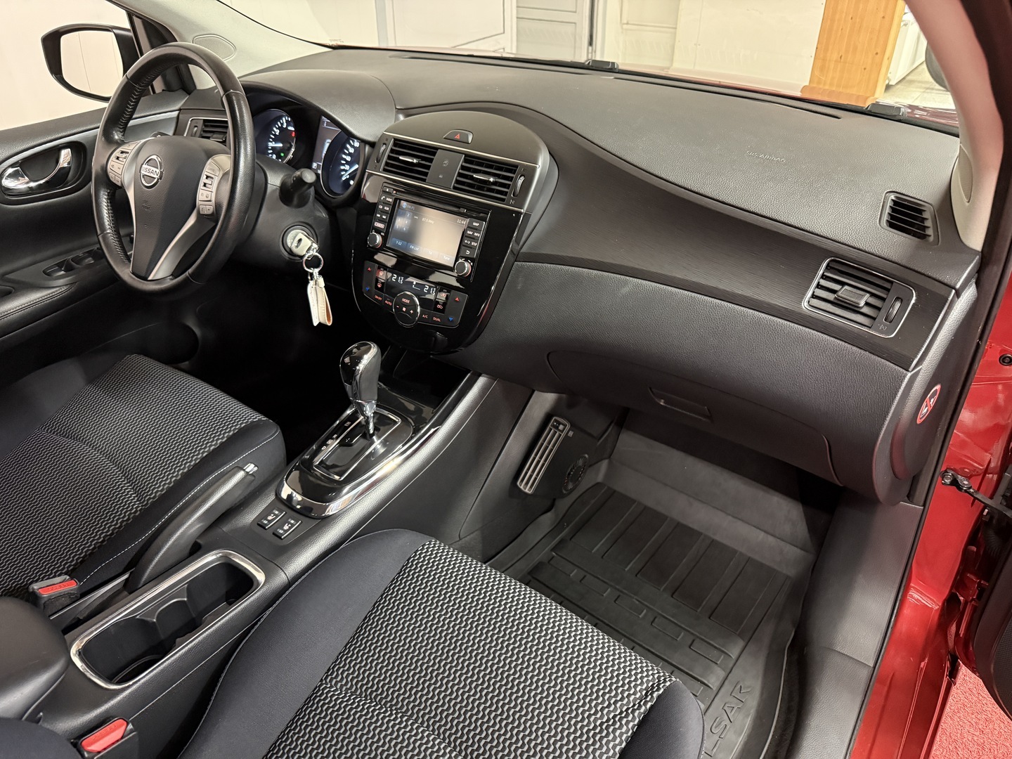 NISSAN Pulsar 2015