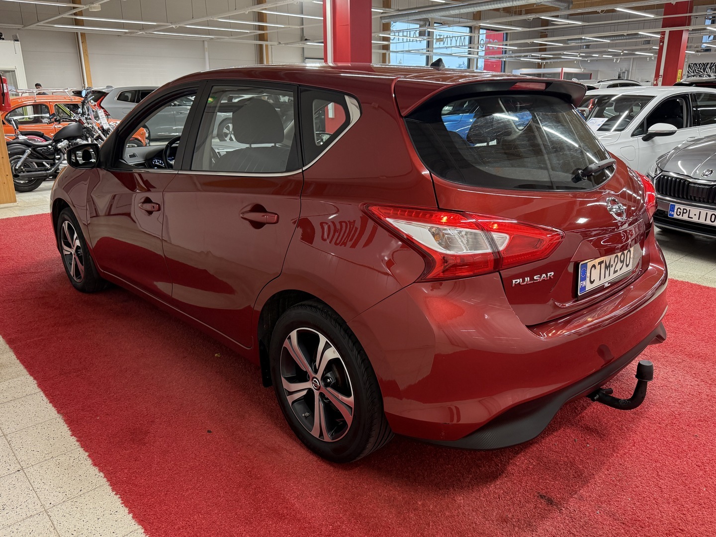 NISSAN Pulsar 2015