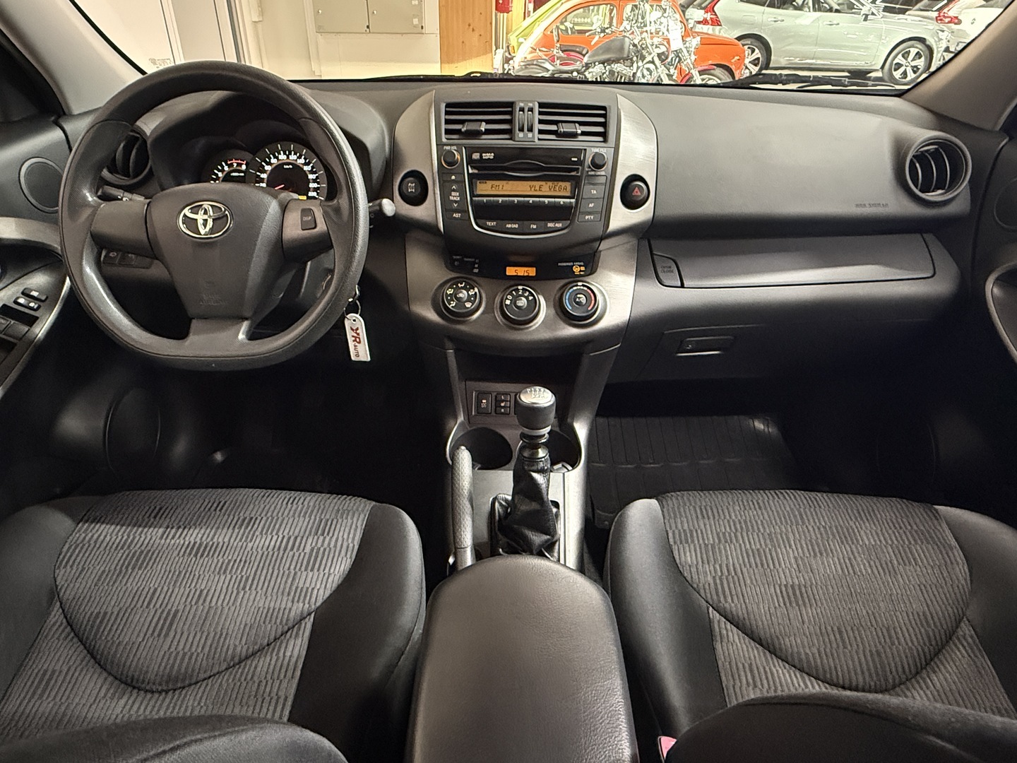 TOYOTA RAV4 2010
