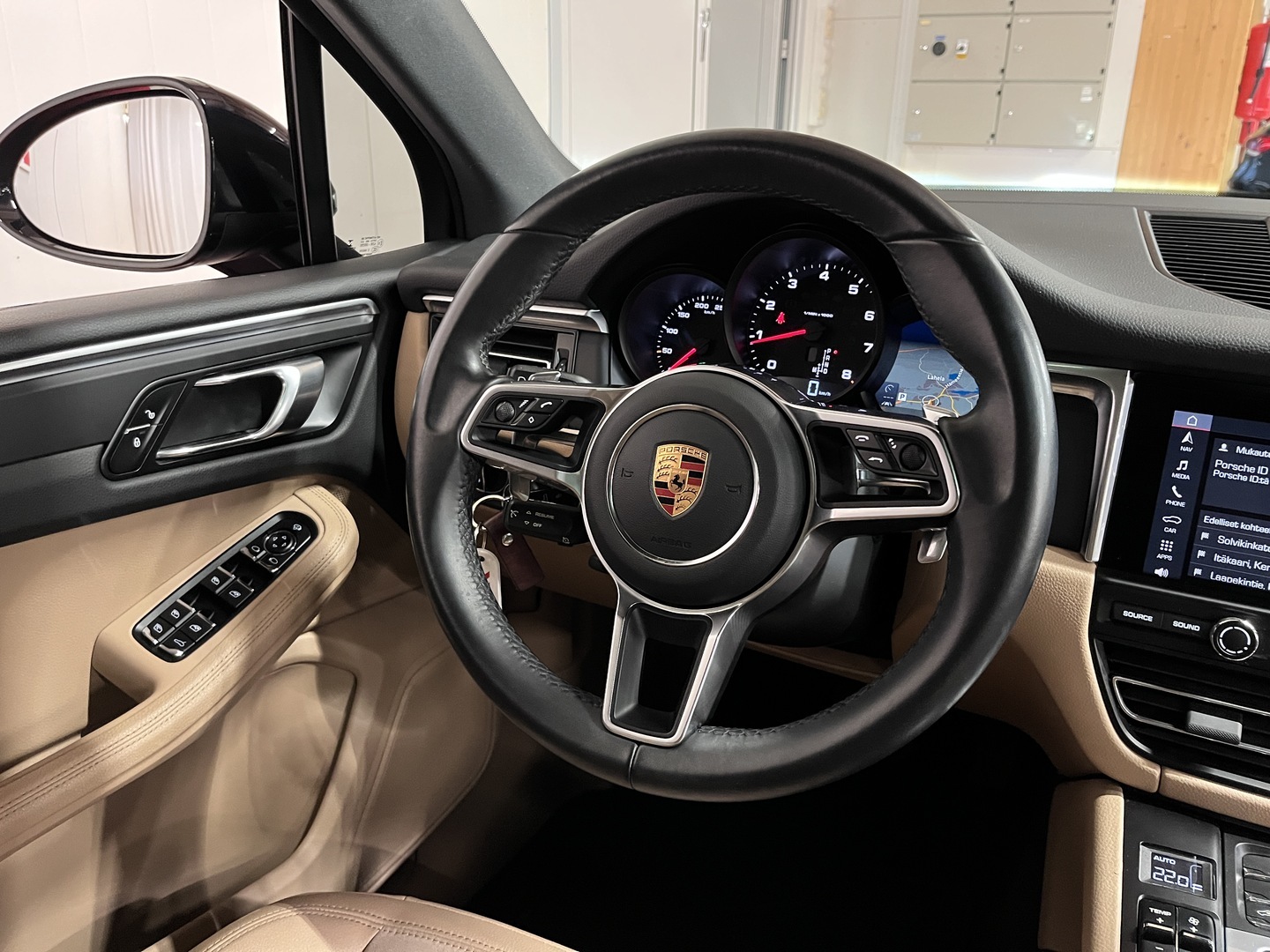 PORSCHE Macan 2019