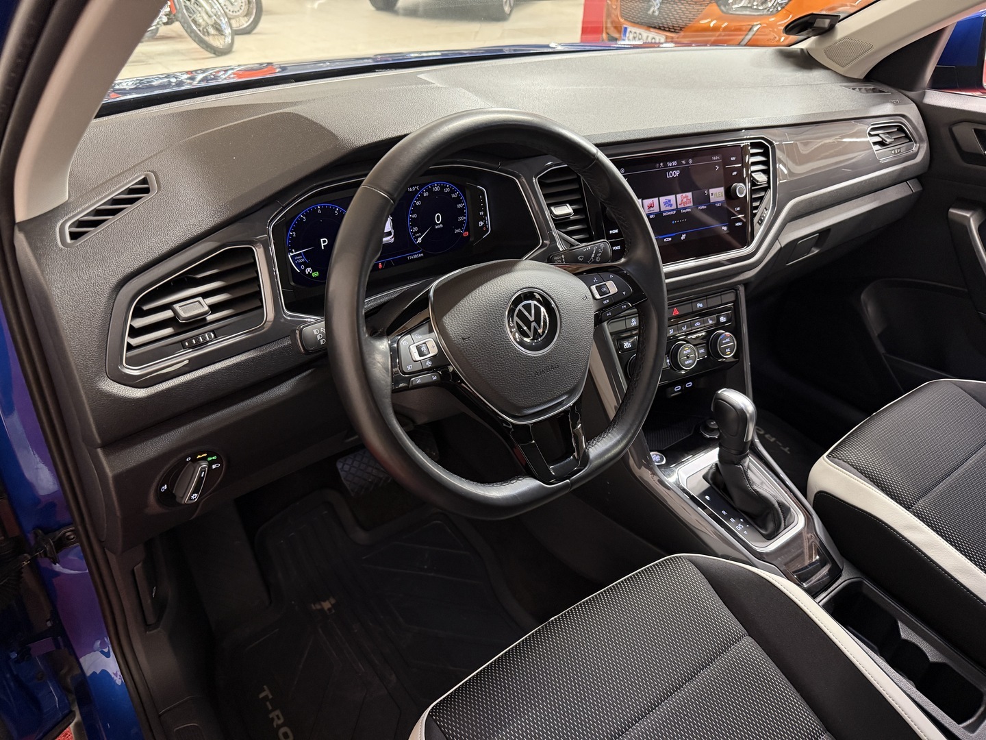 VOLKSWAGEN T-Roc 2022