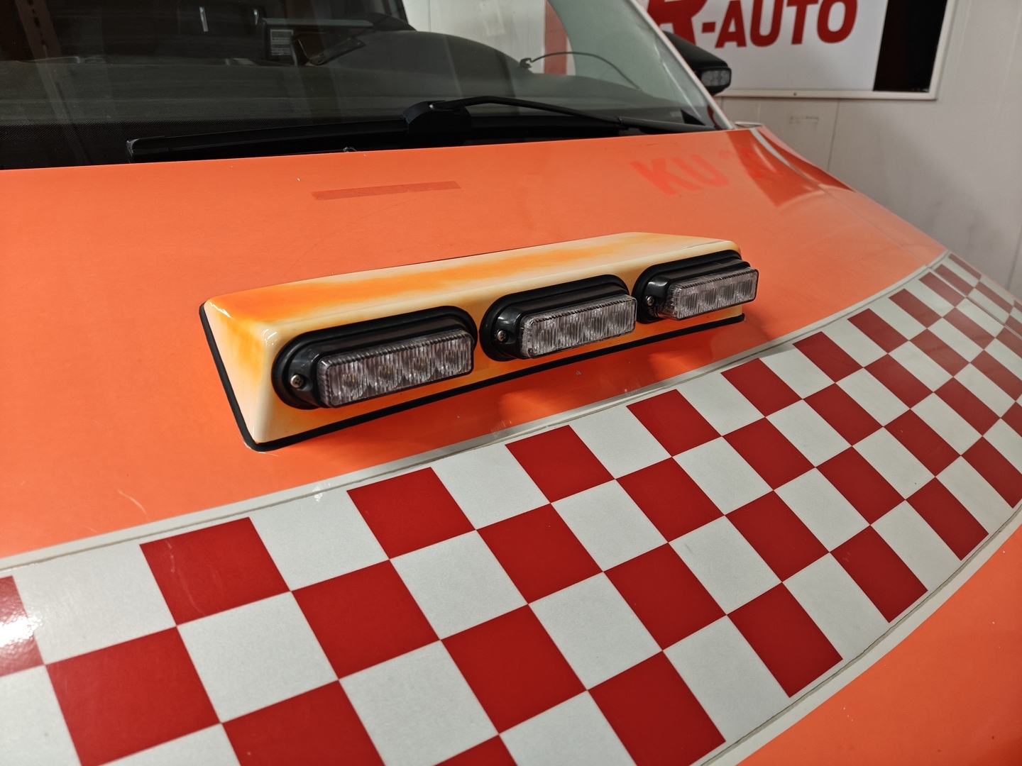 VOLKSWAGEN TRANSPORTER 2012