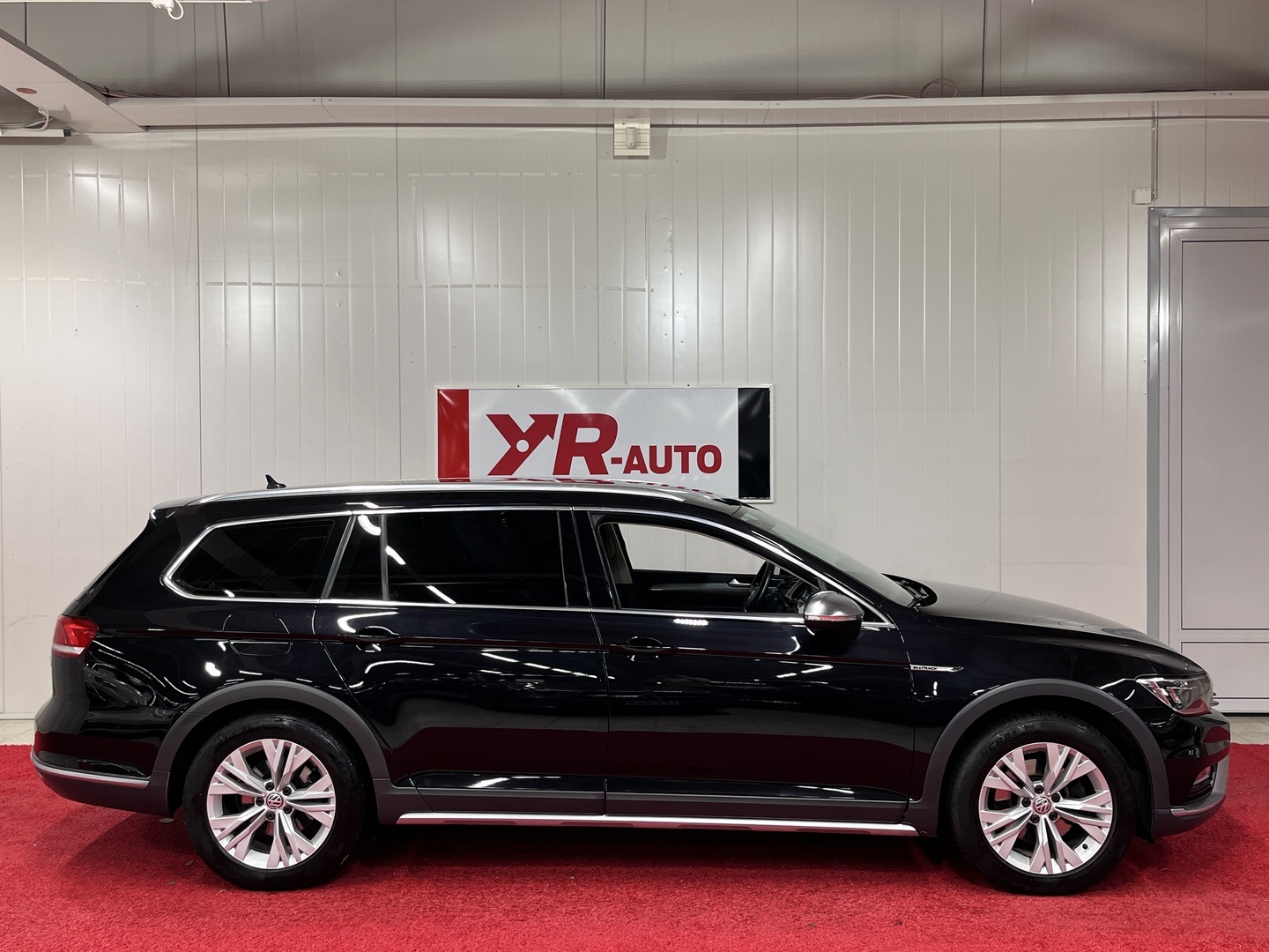 VOLKSWAGEN Passat 2017