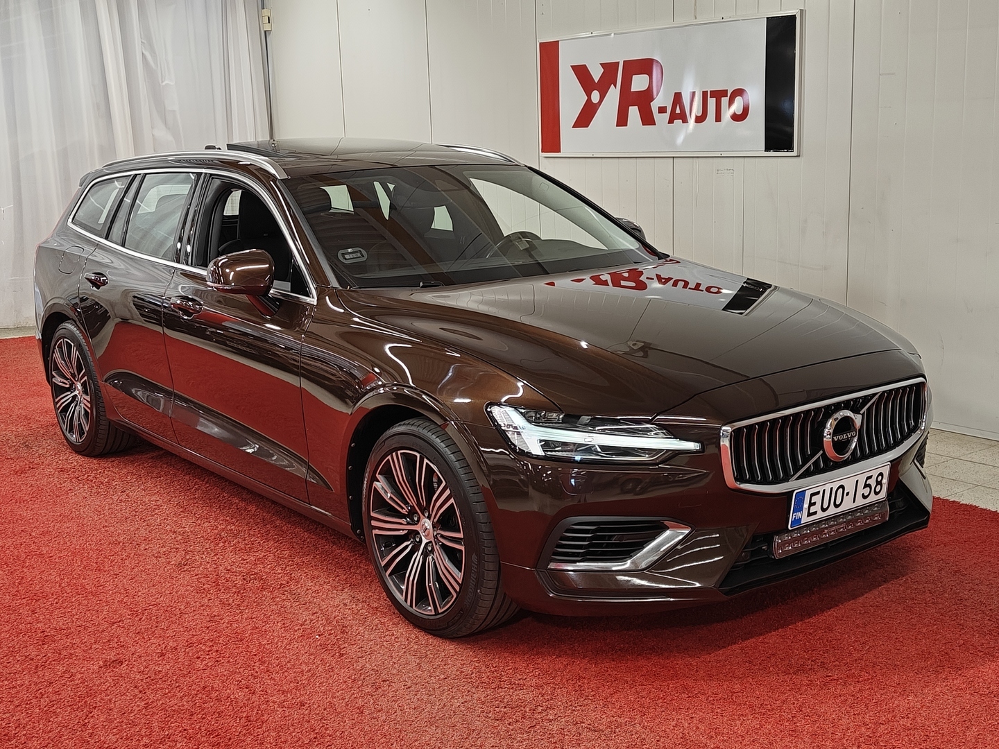 VOLVO V60 2019