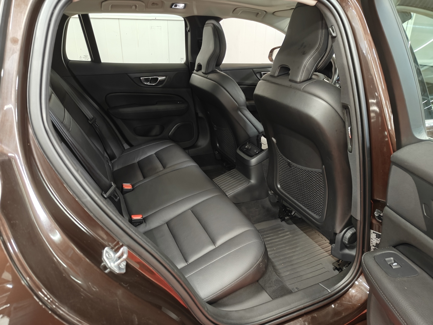 VOLVO V60 2019