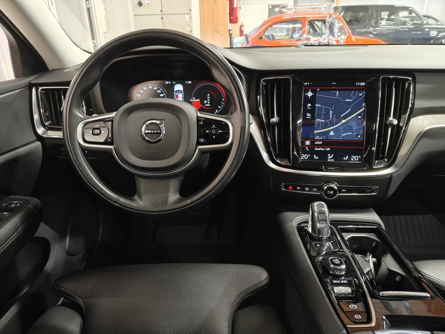 VOLVO V60 2019