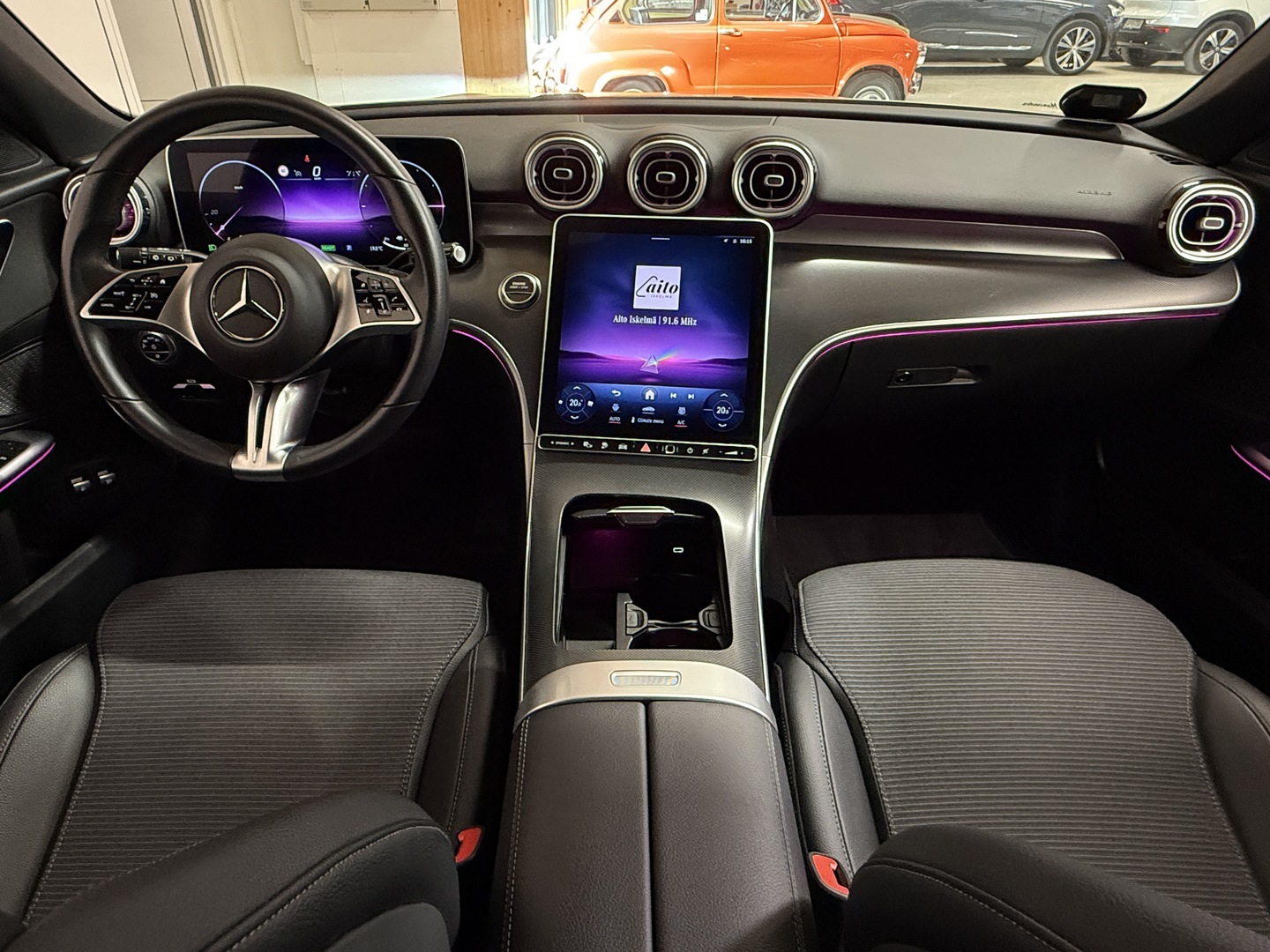 MERCEDES-BENZ C 2023