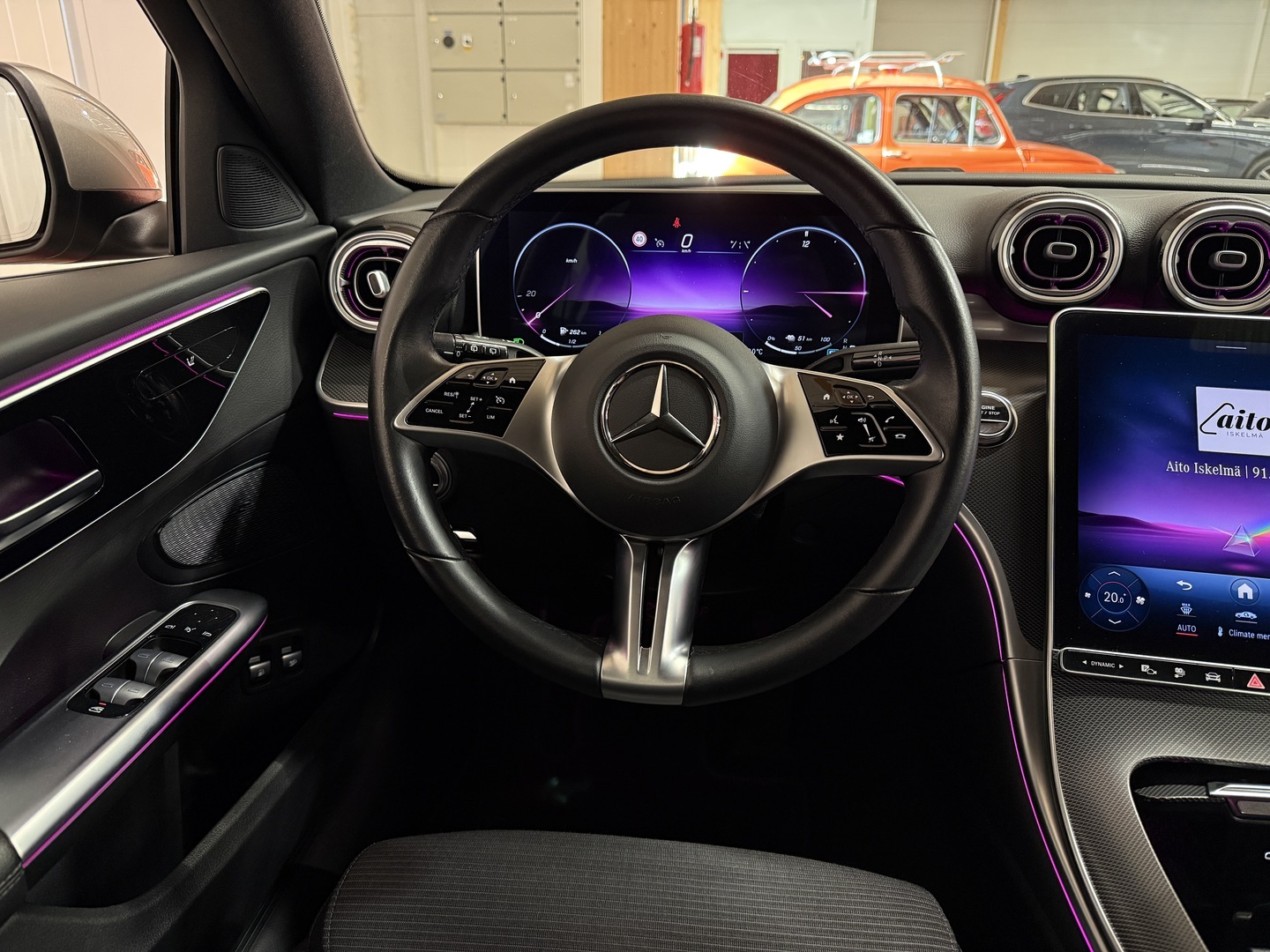 MERCEDES-BENZ C 2023