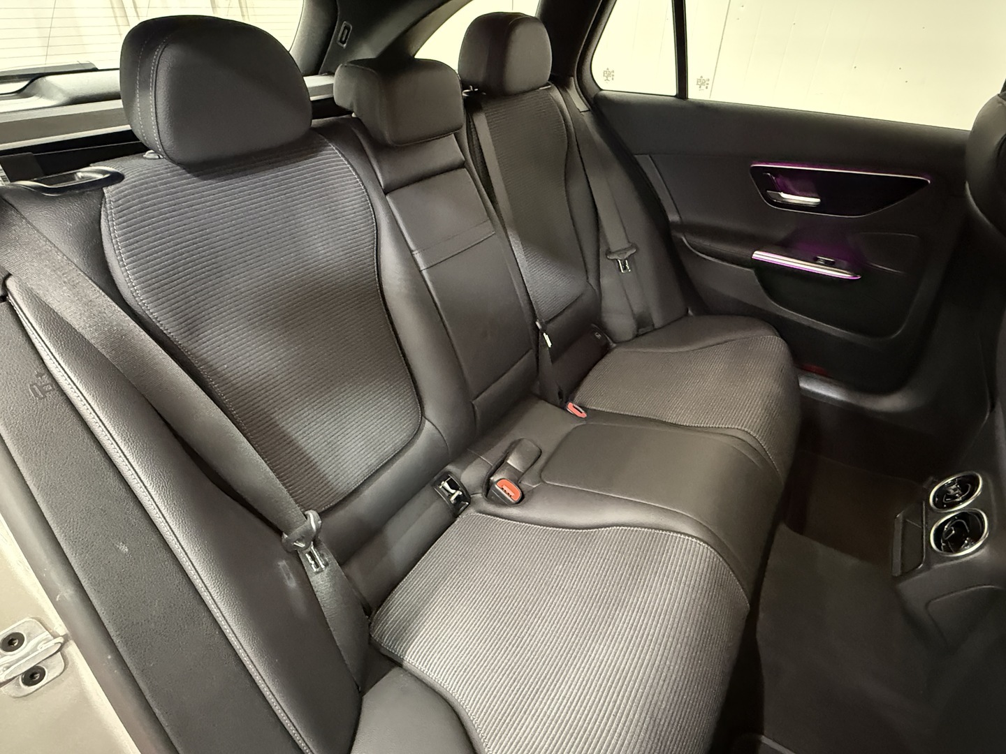 MERCEDES-BENZ C 2023