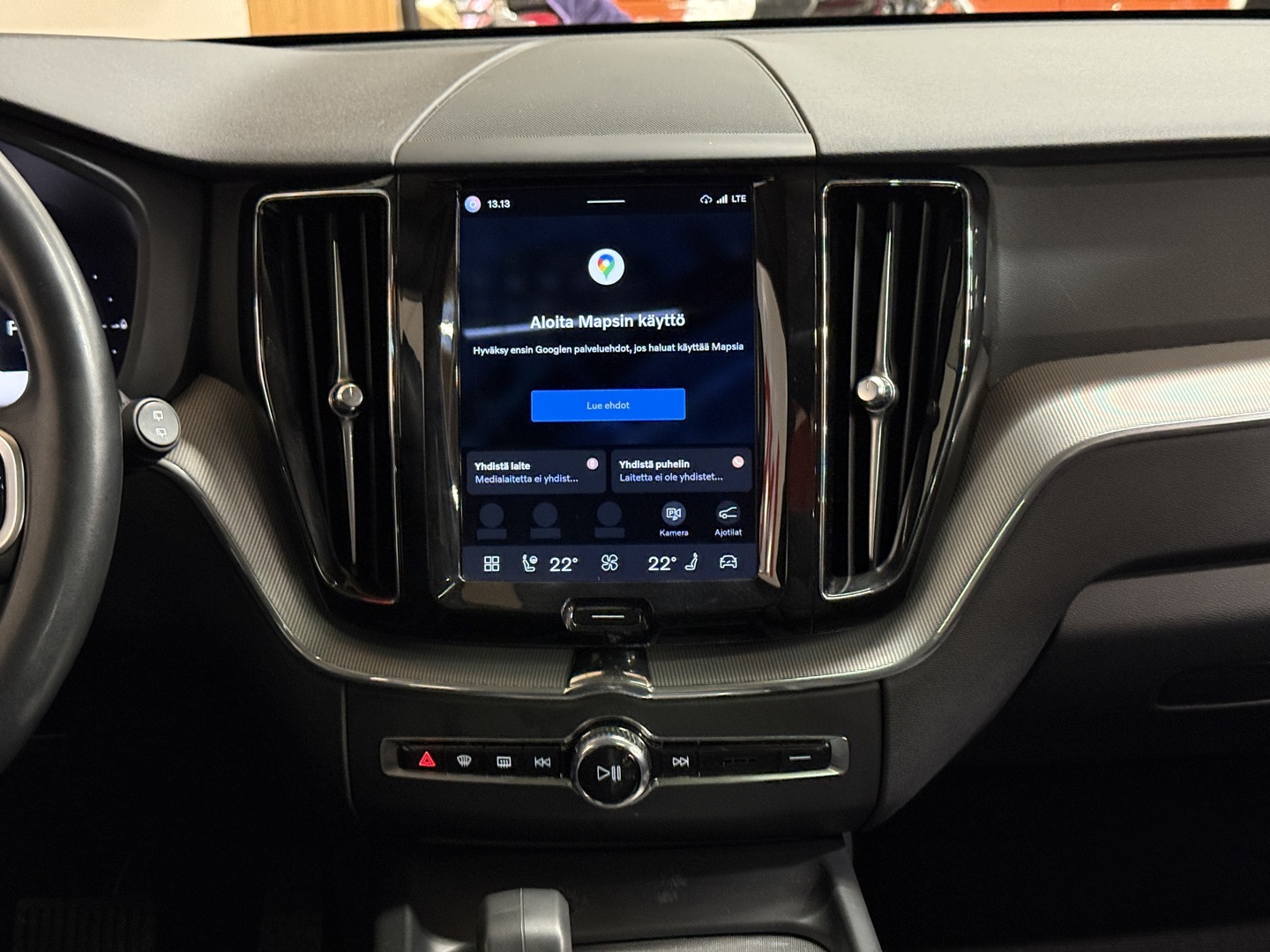 VOLVO XC60 2023