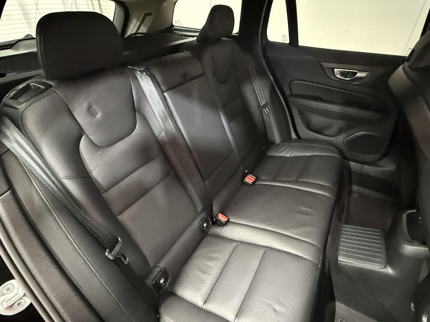 VOLVO V60 21