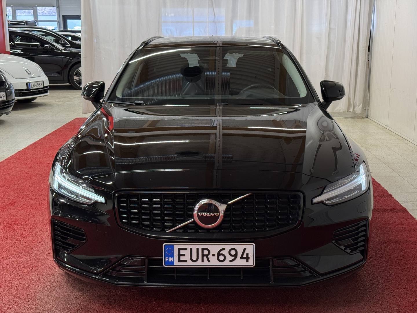 VOLVO V60 3