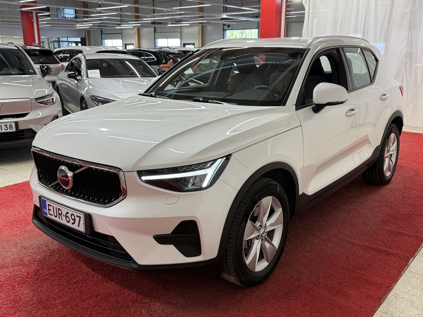 VOLVO XC40 2023
