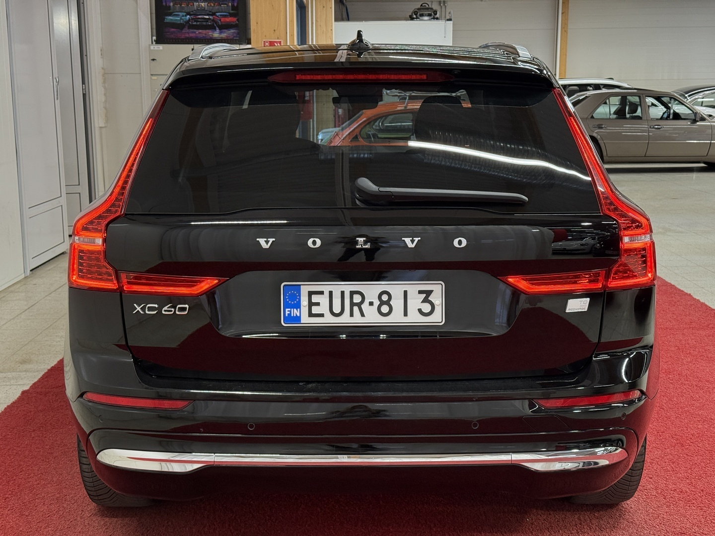 VOLVO XC60 5